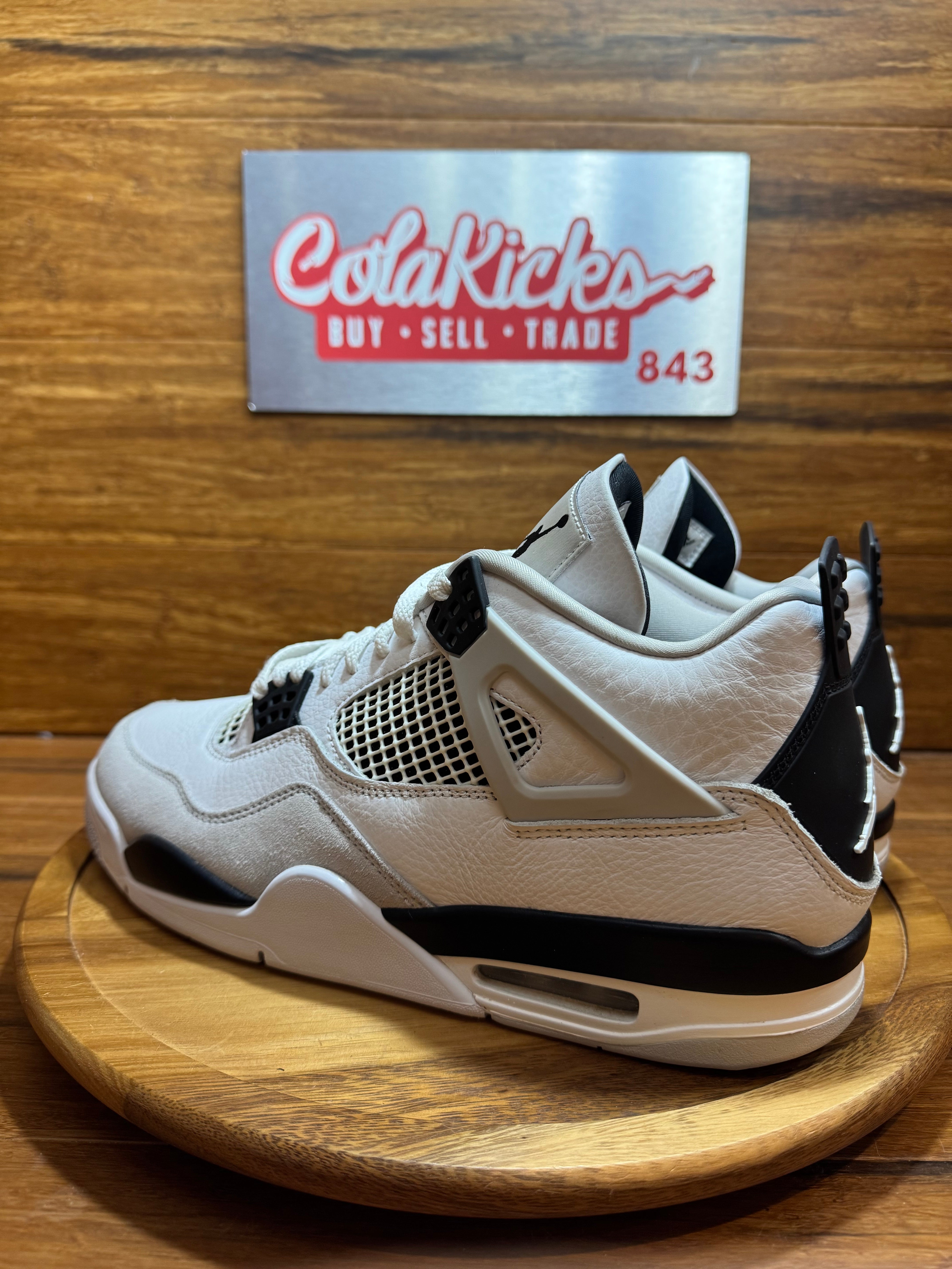 JORDAN 4 RETRO MILITARY BLACK
