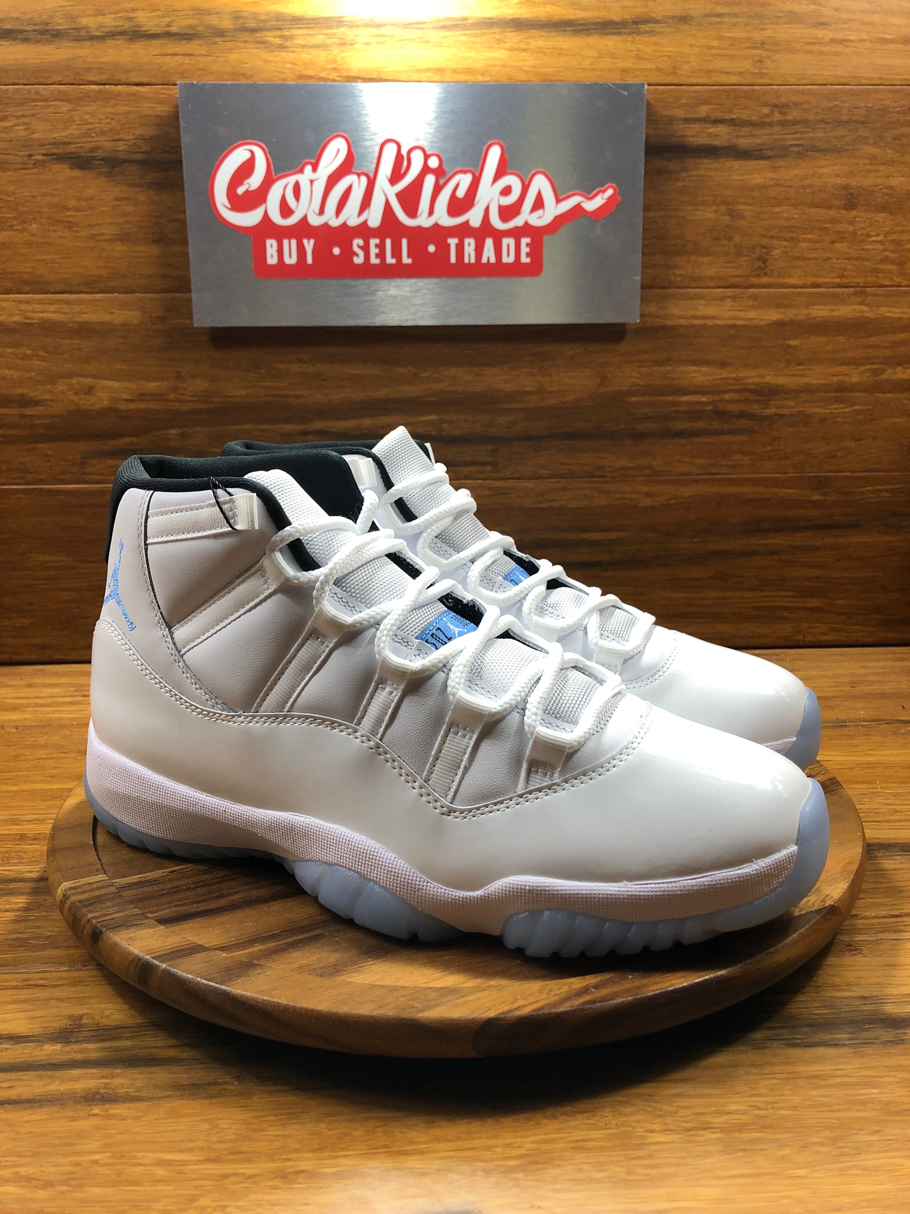 Jordan 11 Retro Legend Blue (2024)