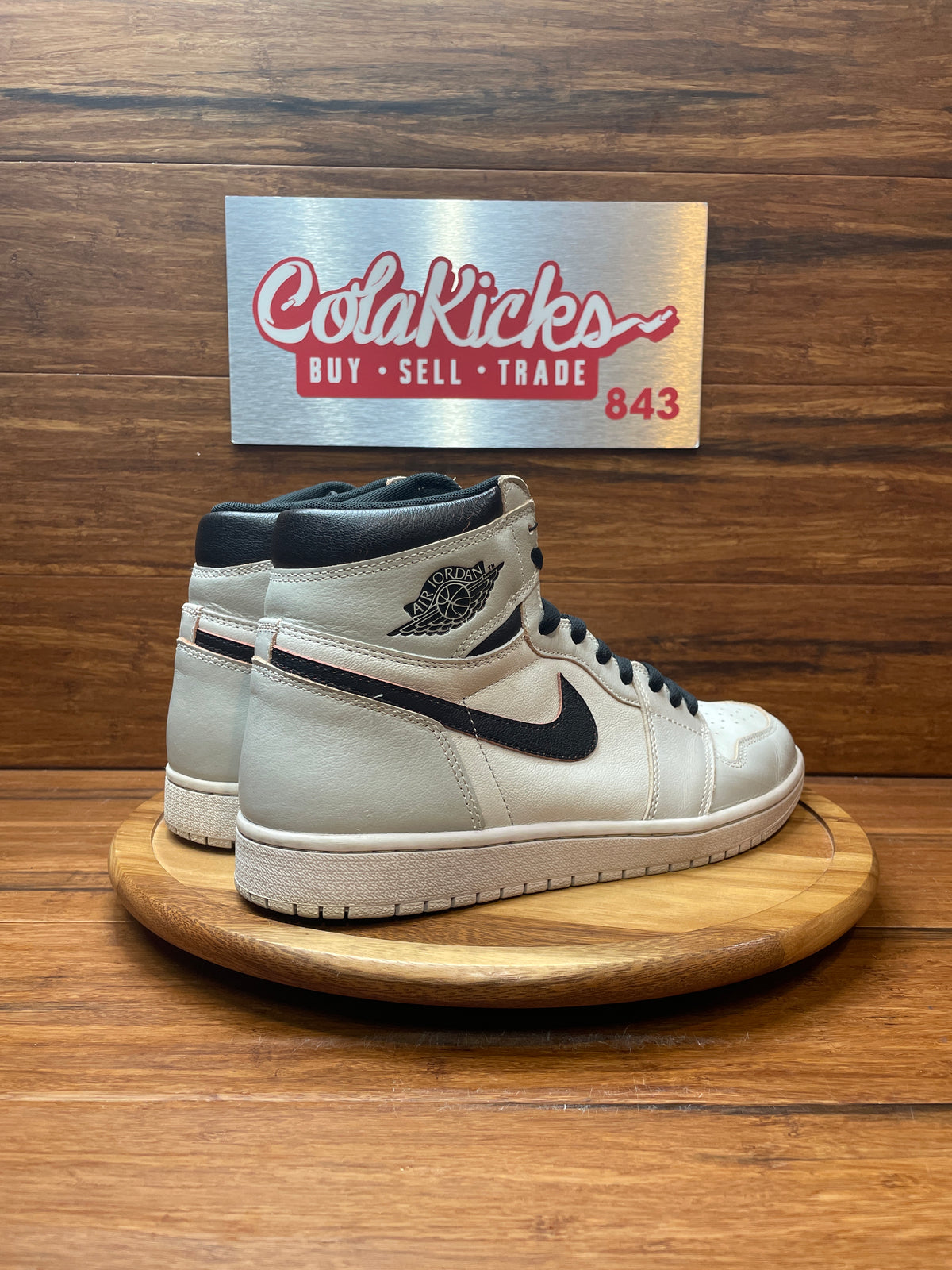 Jordan 1 Retro High OG Defiant SB NYC to Paris