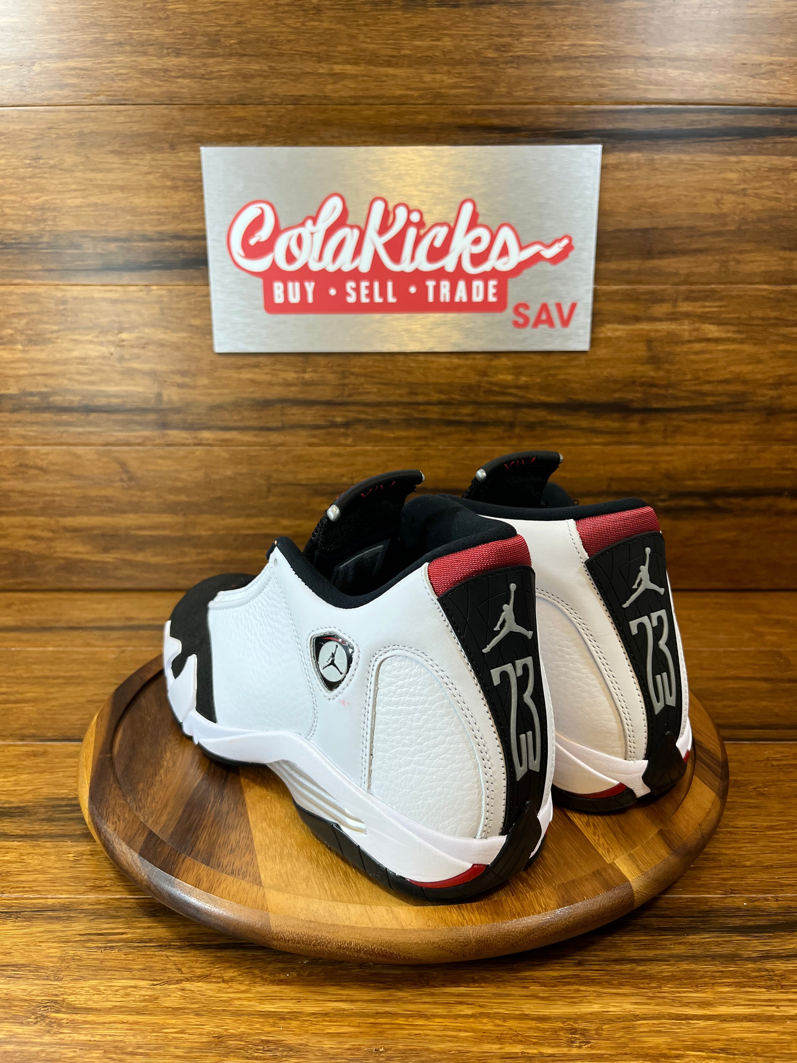 Jordan 14 Retro Black Toe (2024)