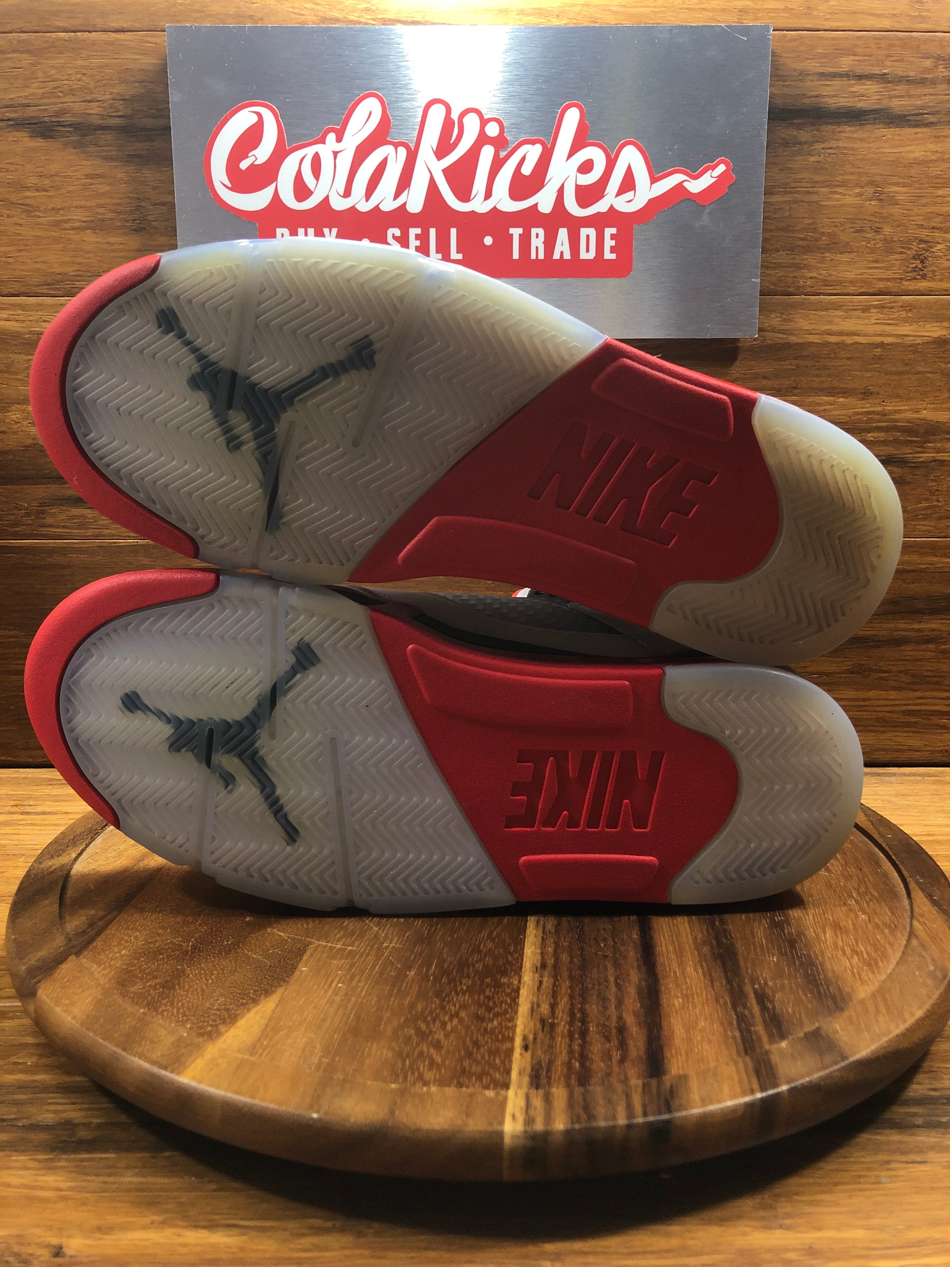 Jordan 5 Retro Fire Red Black Tongue (2025)