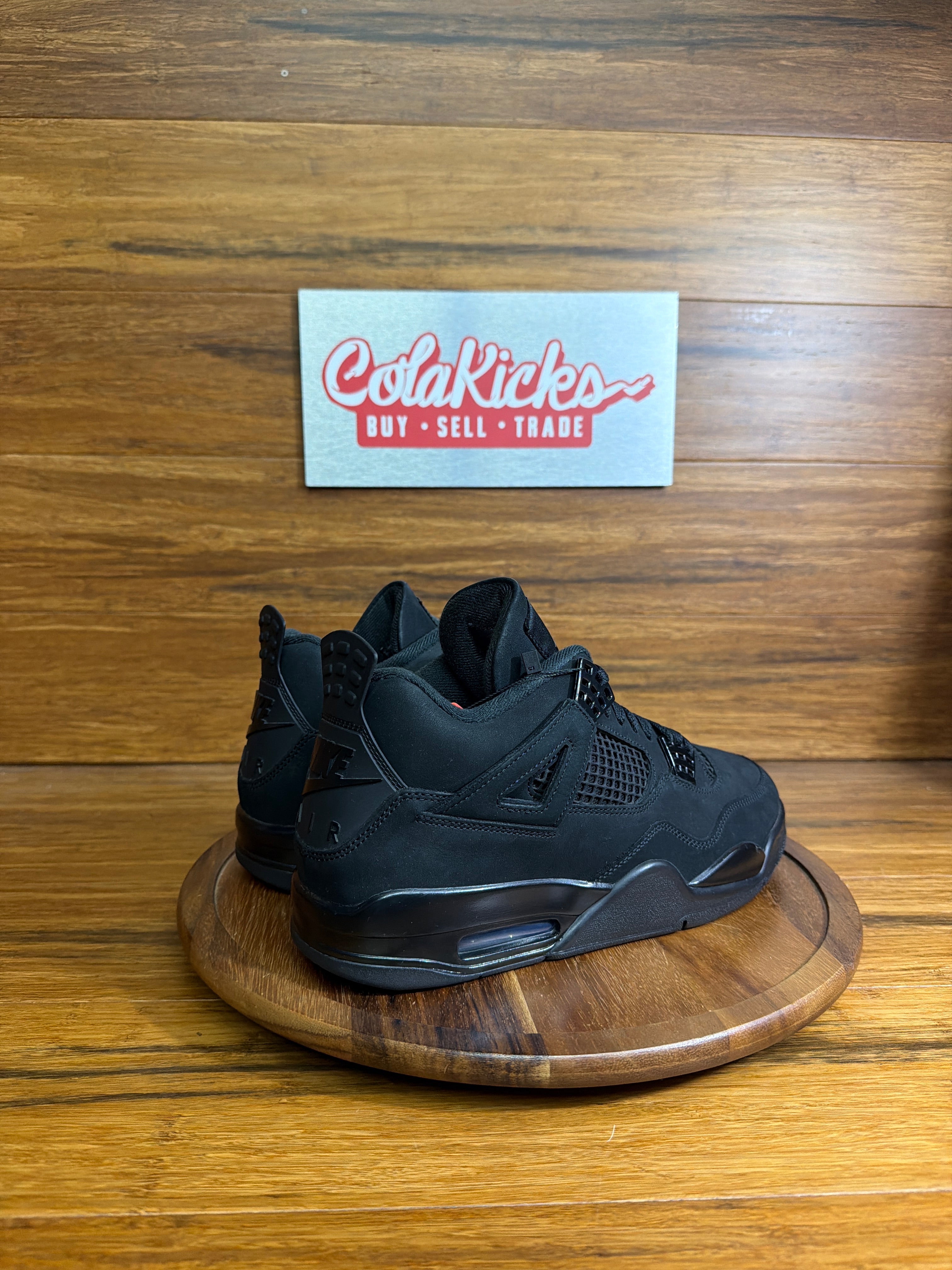 Jordan 4 Retro Black Cat (2025)