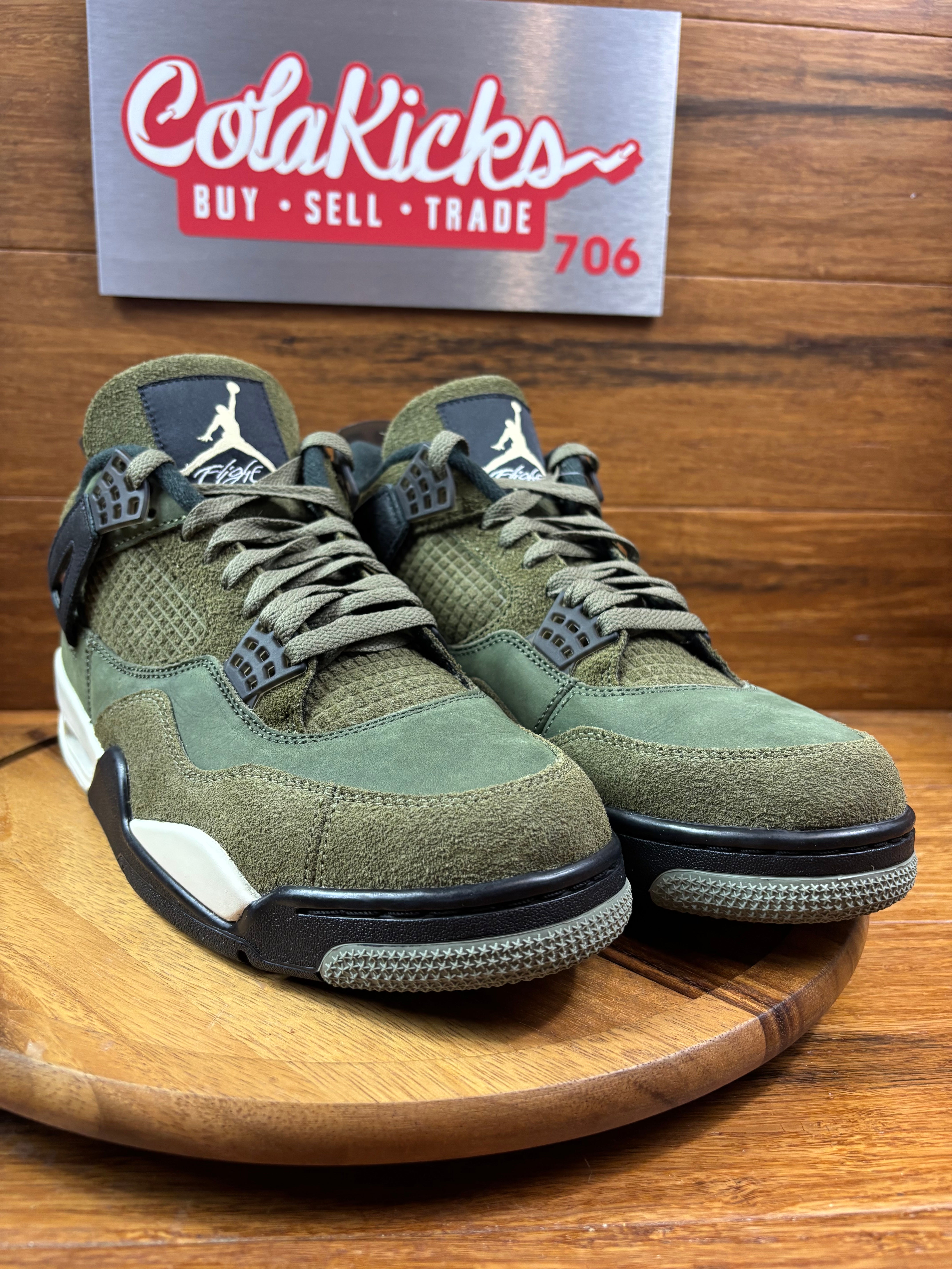 Jordan 4 Retro SE Craft Medium Olive