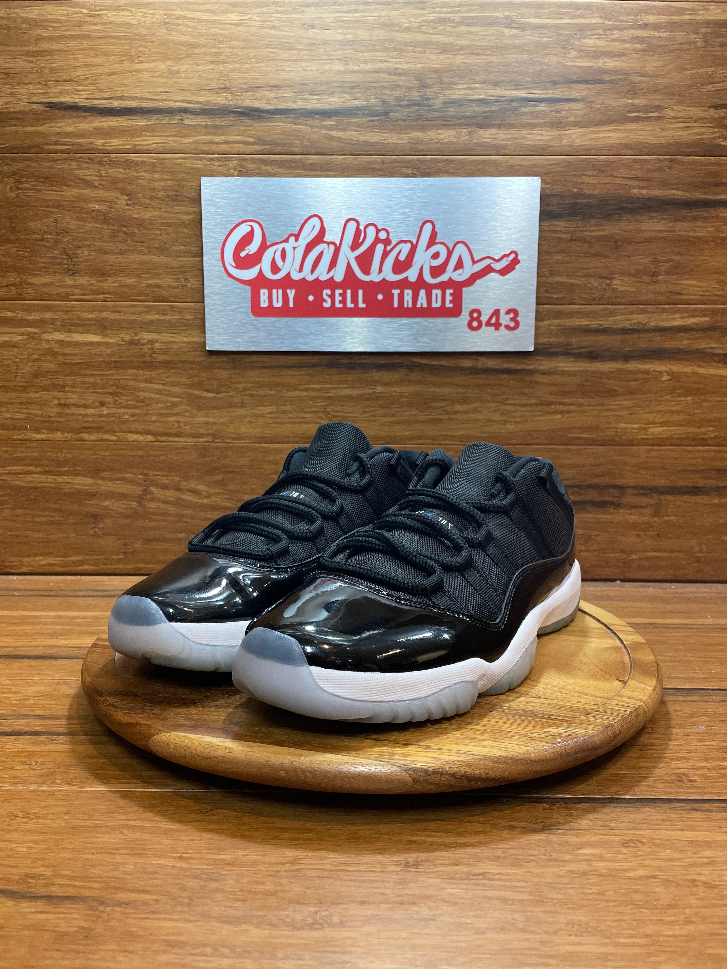 Jordan 11 Retro Low Space Jam