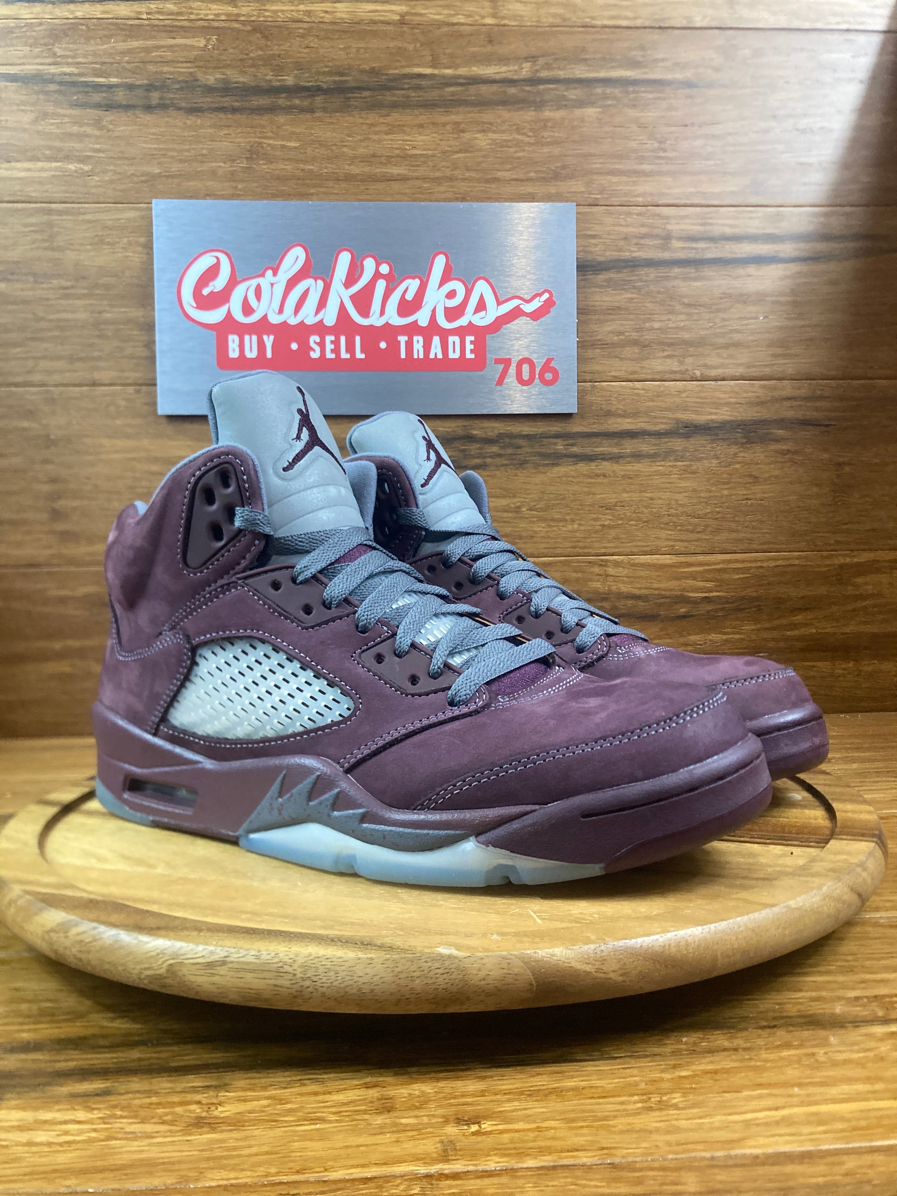 Jordan 5 Retro Burgundy (2023)