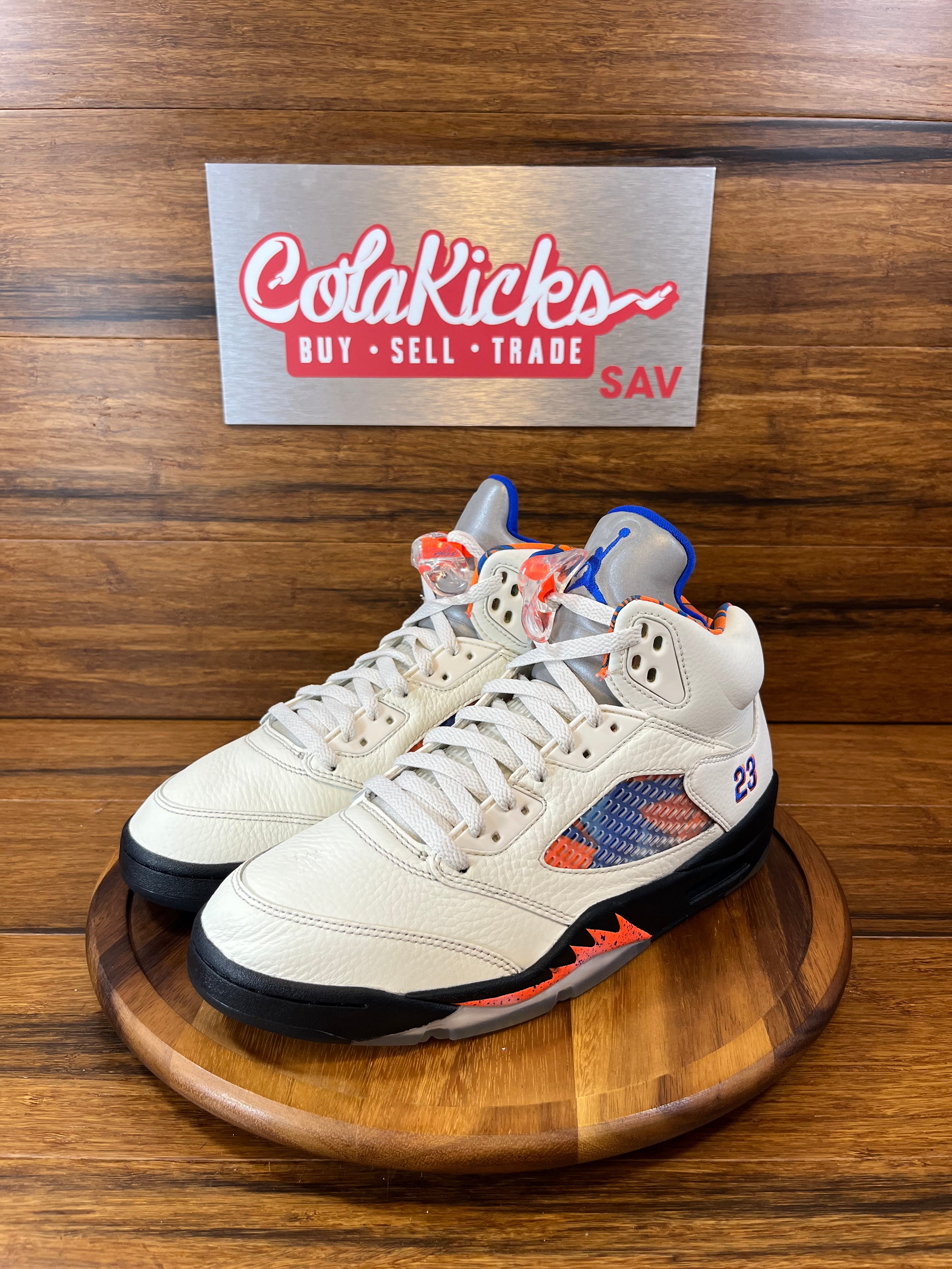 Jordan 5 Retro International Flight