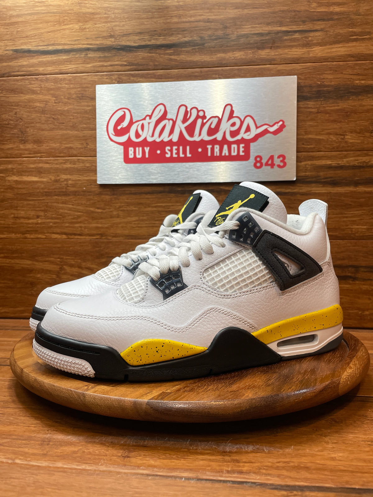 Jordan 4 Retro Rare Air Tour Yellow (2026)