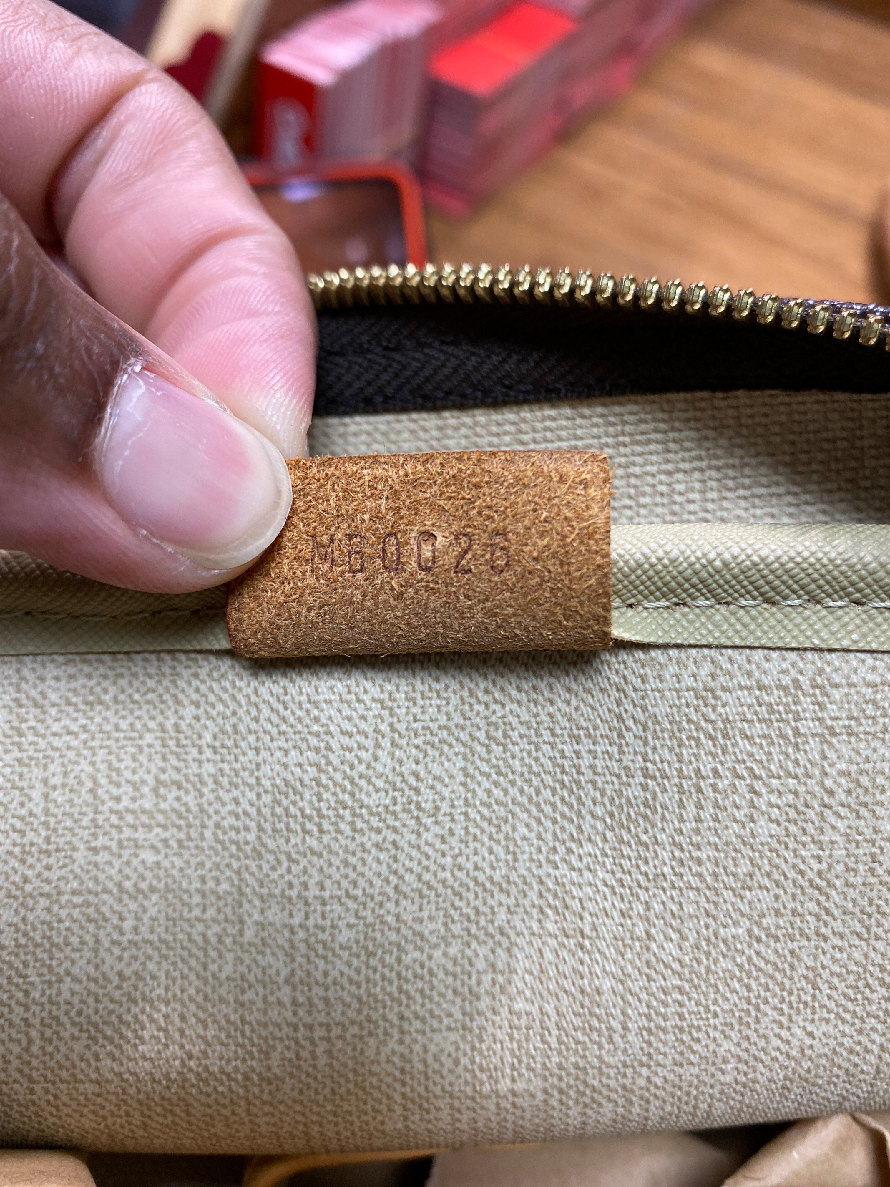 Louis Vuitton Monogram Dueville