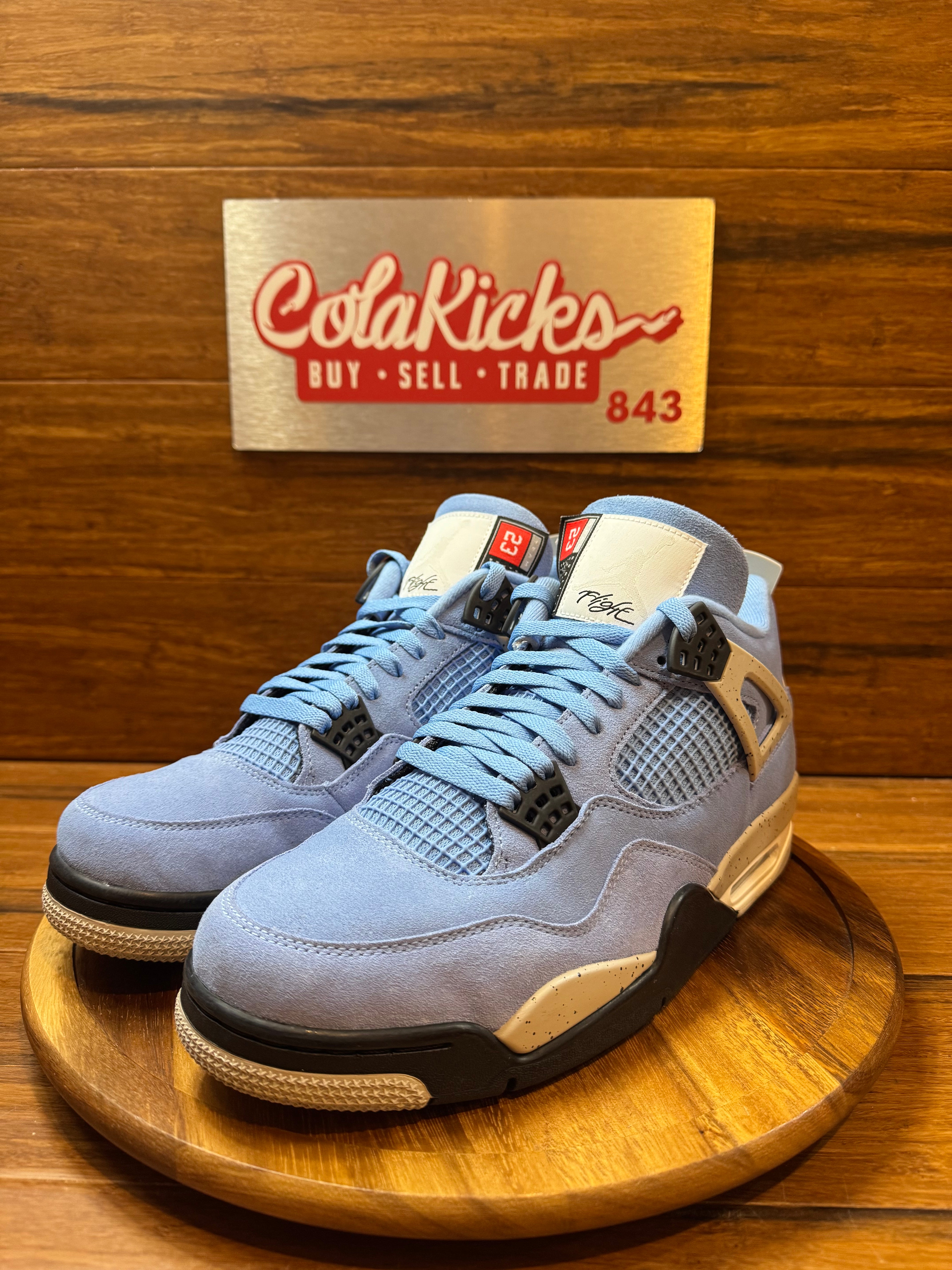 Jordan 4 Retro University Blue