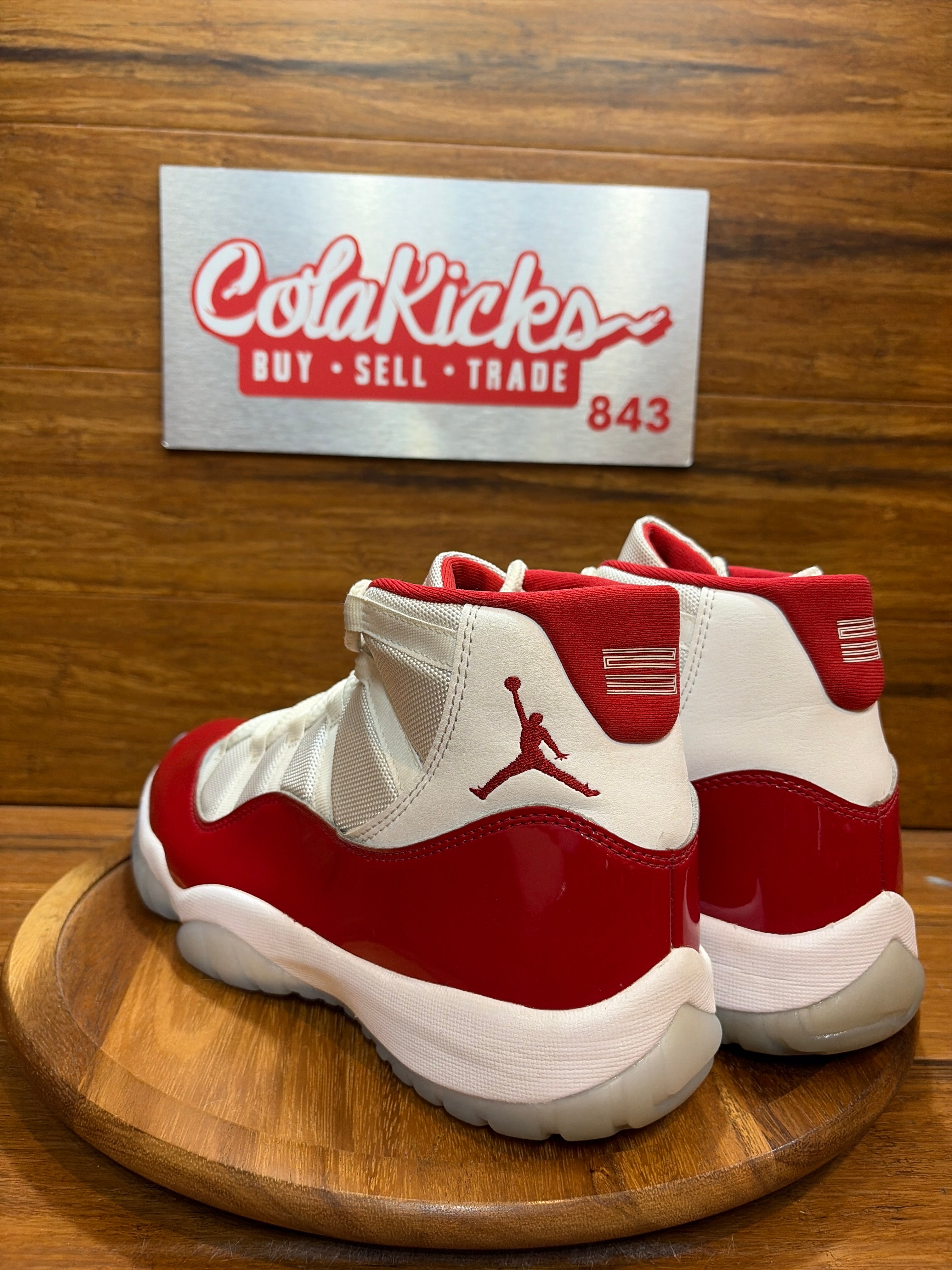 Jordan 11 Retro Cherry (2022)