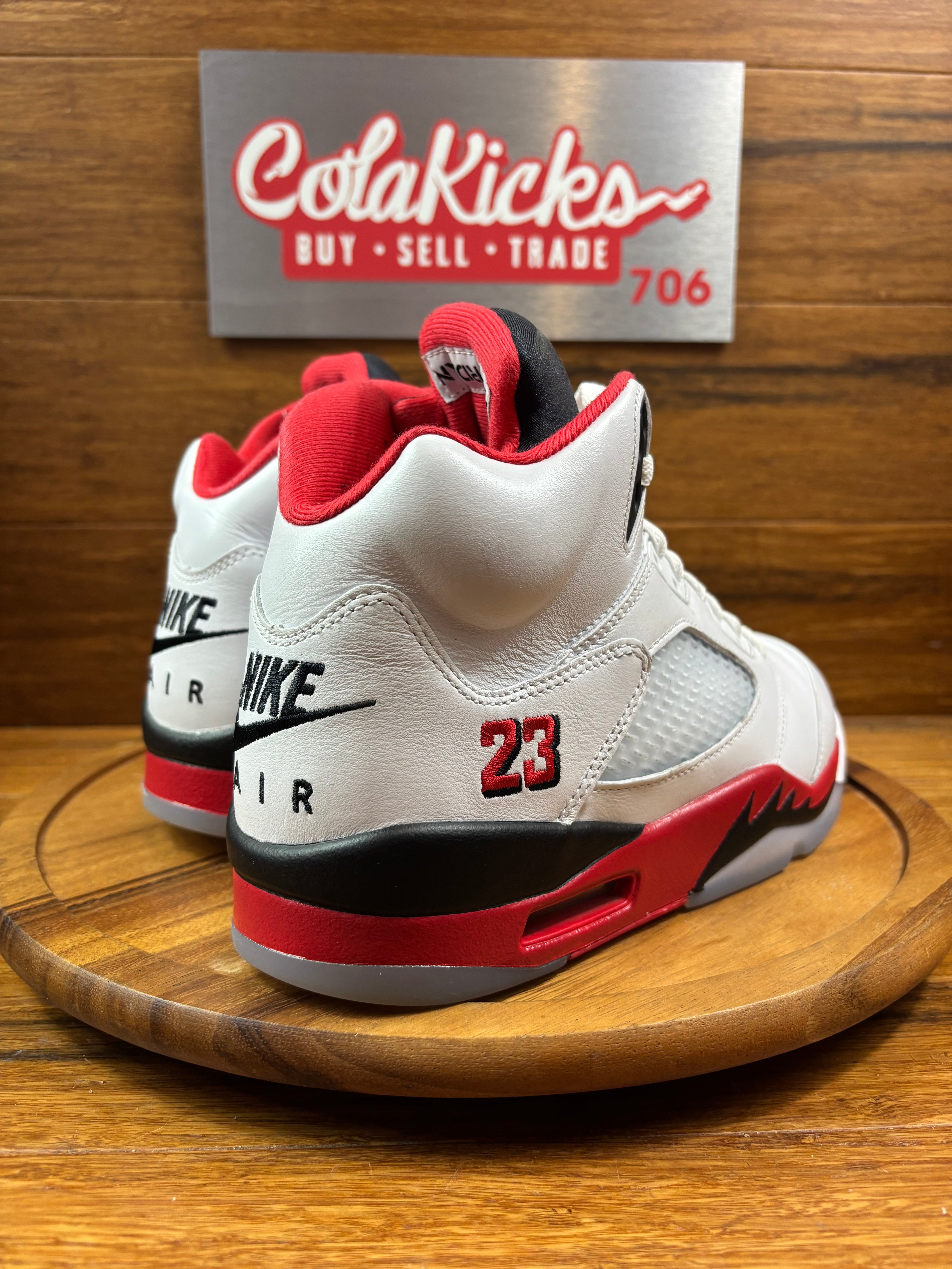 Jordan 5 Retro Fire Red Black Tongue (2025)