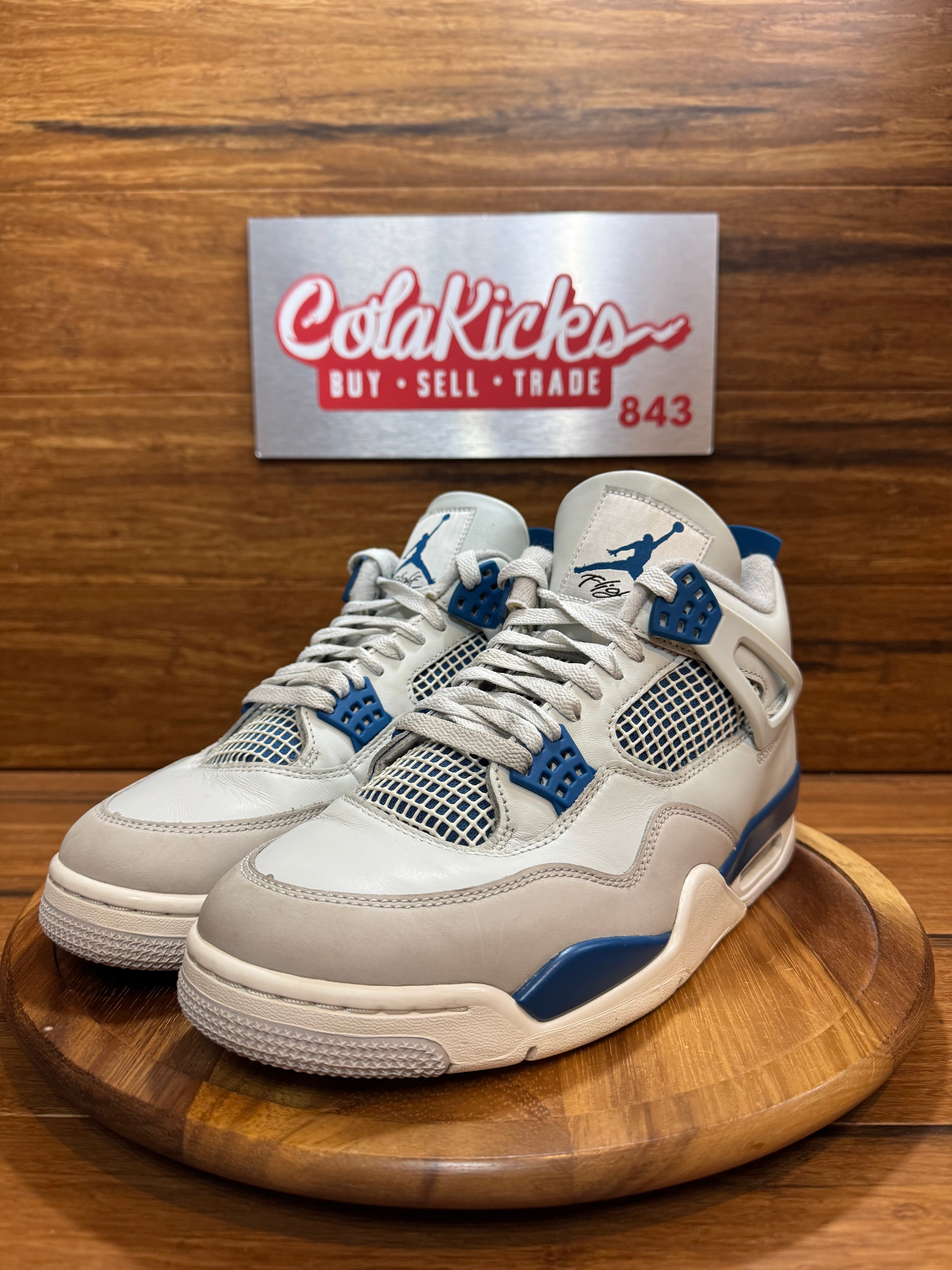Jordan 4 Retro Military Blue (2024)