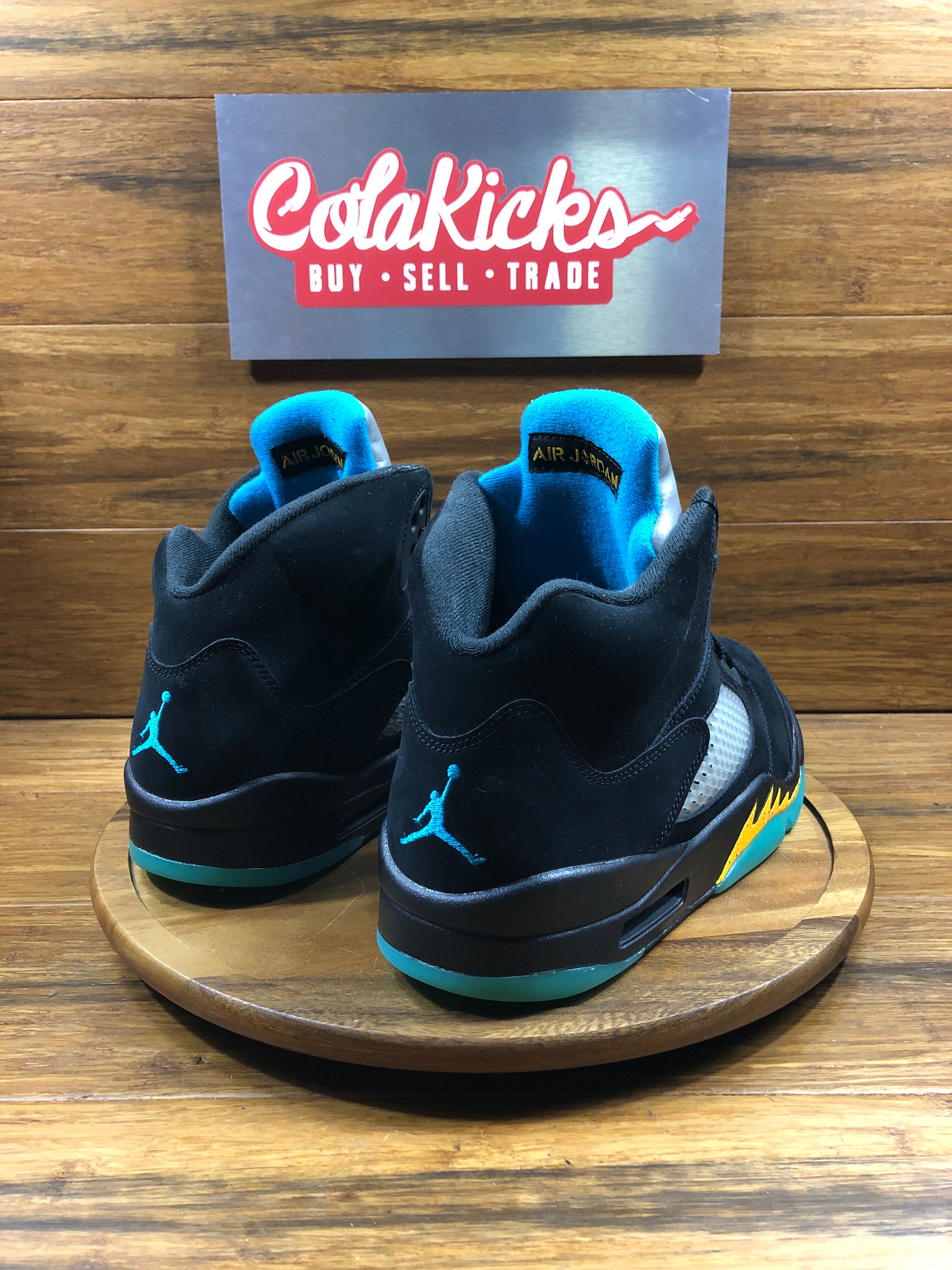 Jordan 5 Retro Aqua