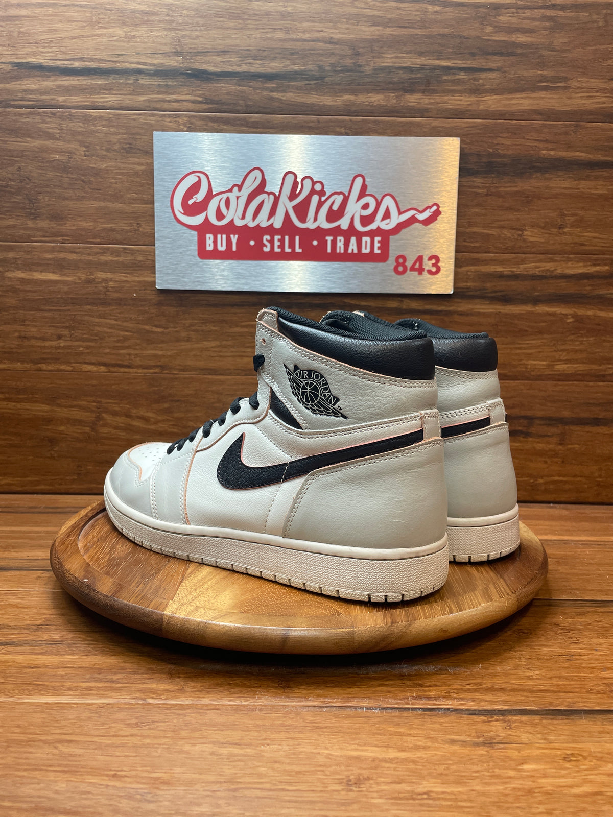 Jordan 1 Retro High OG Defiant SB NYC to Paris