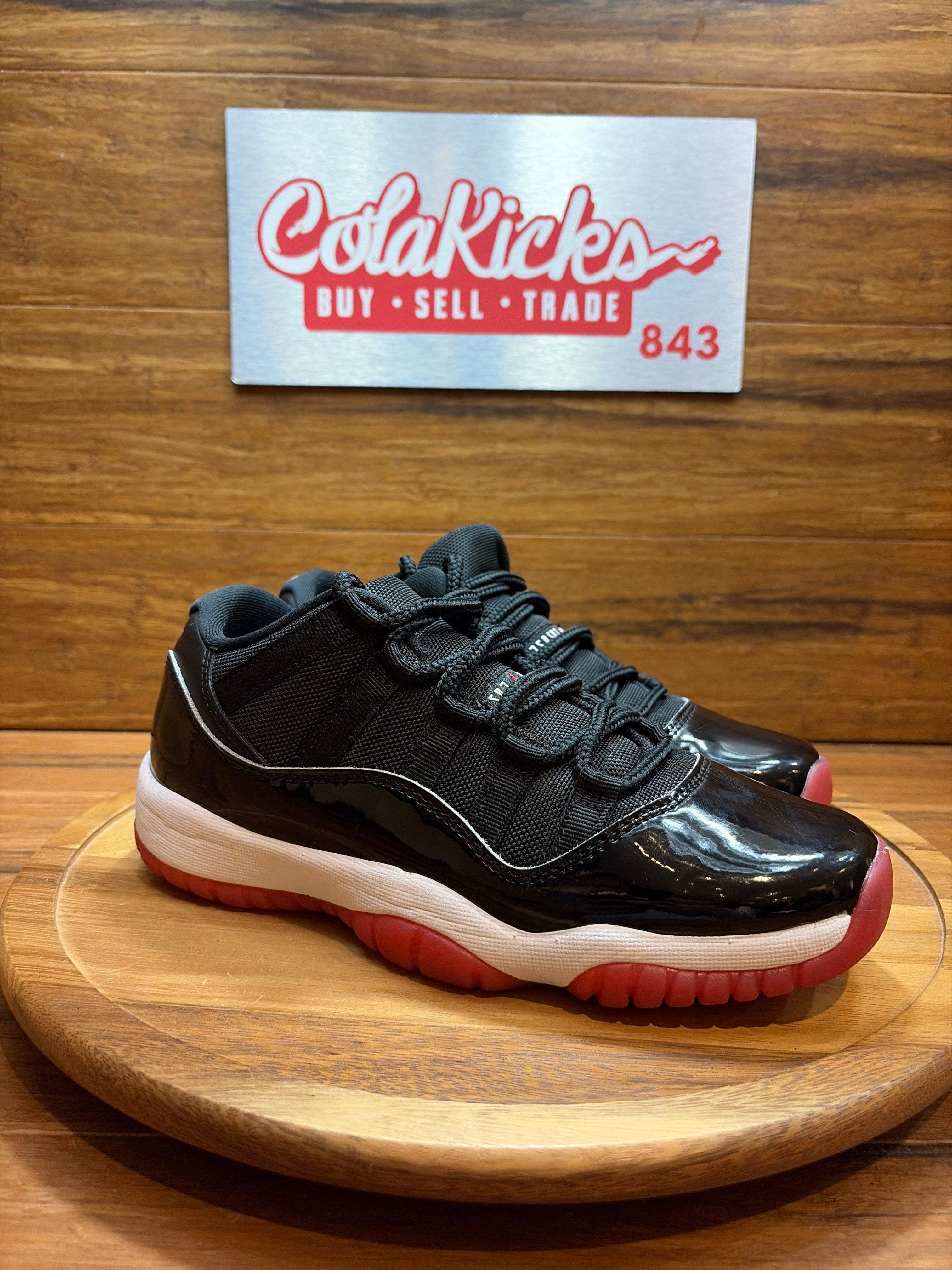 Jordan 11 Retro Low Bred (GS) (2025)