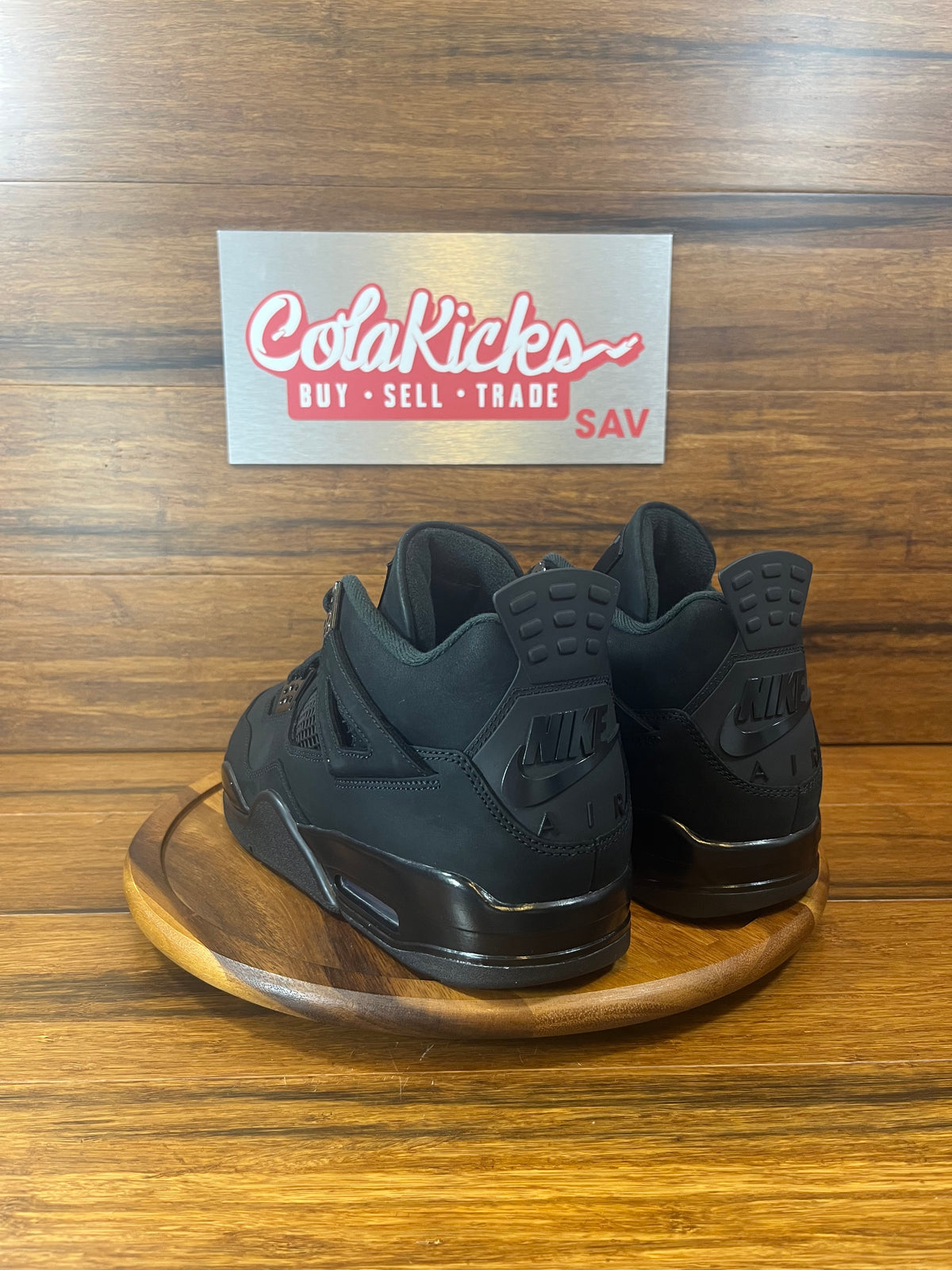 Jordan 4 Retro Black Cat (2025)