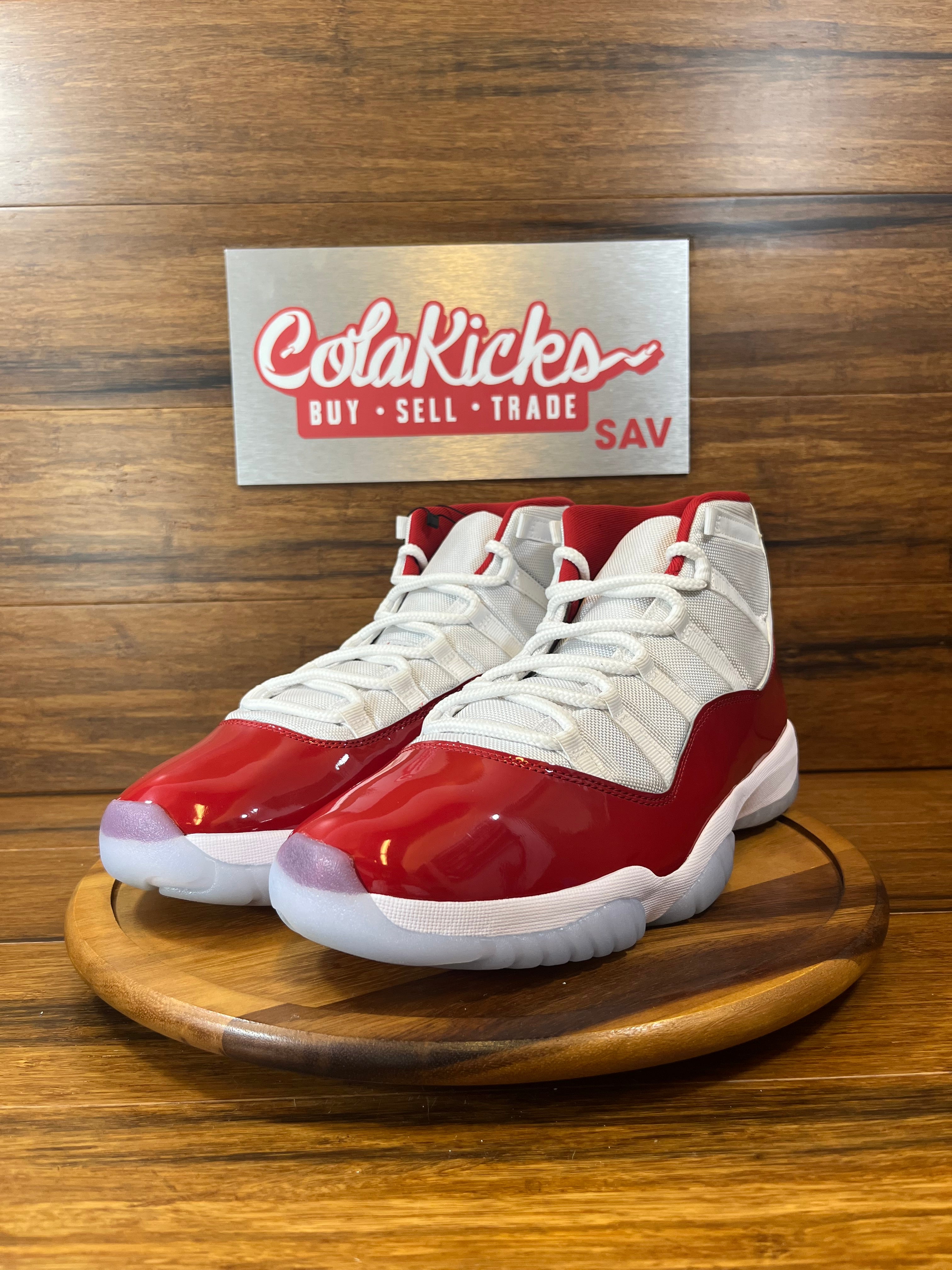 Jordan 11 Retro Cherry (2022)