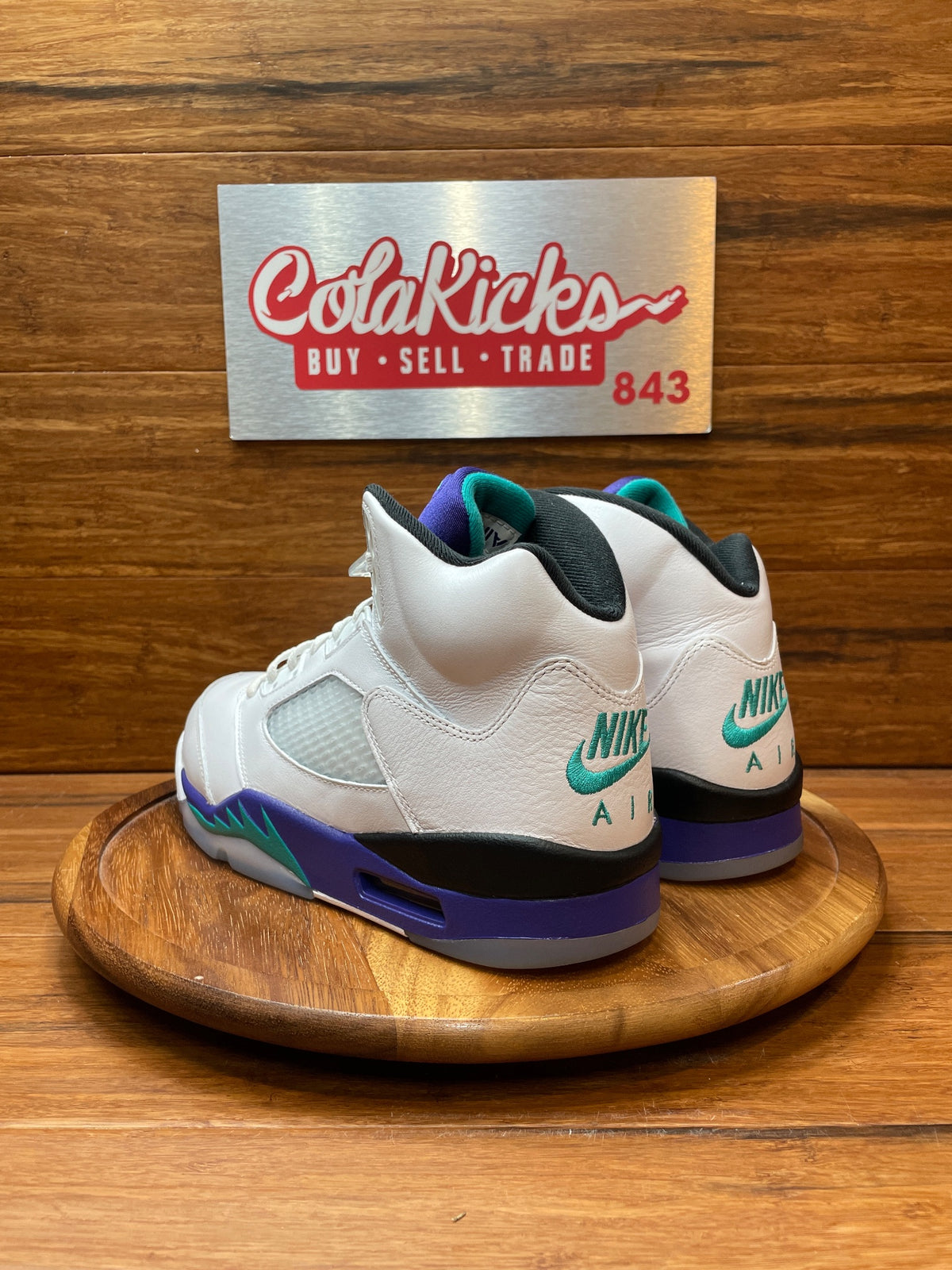 Jordan 5 Retro Grape (2025)