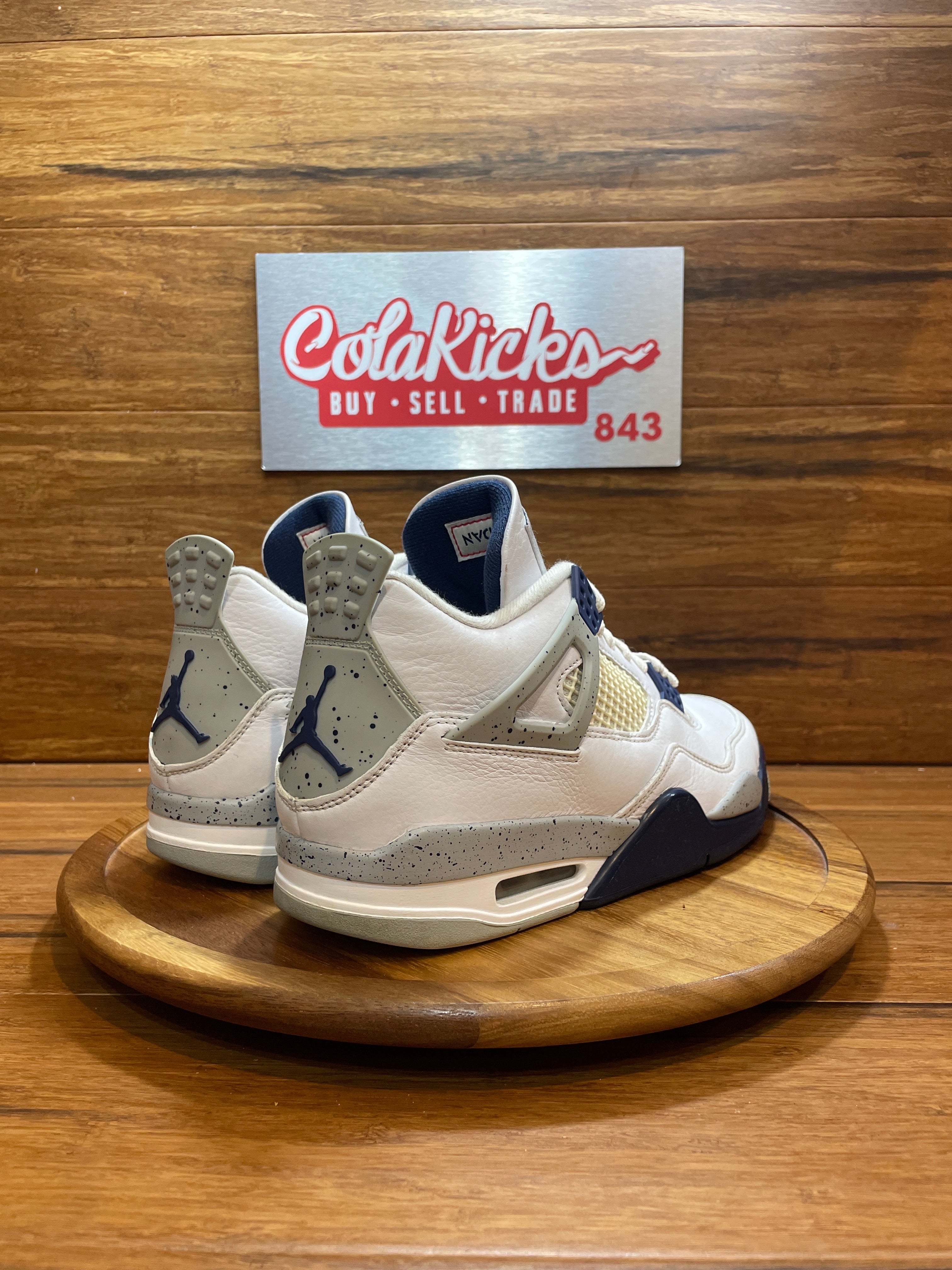Jordan 4 Retro Midnight Navy