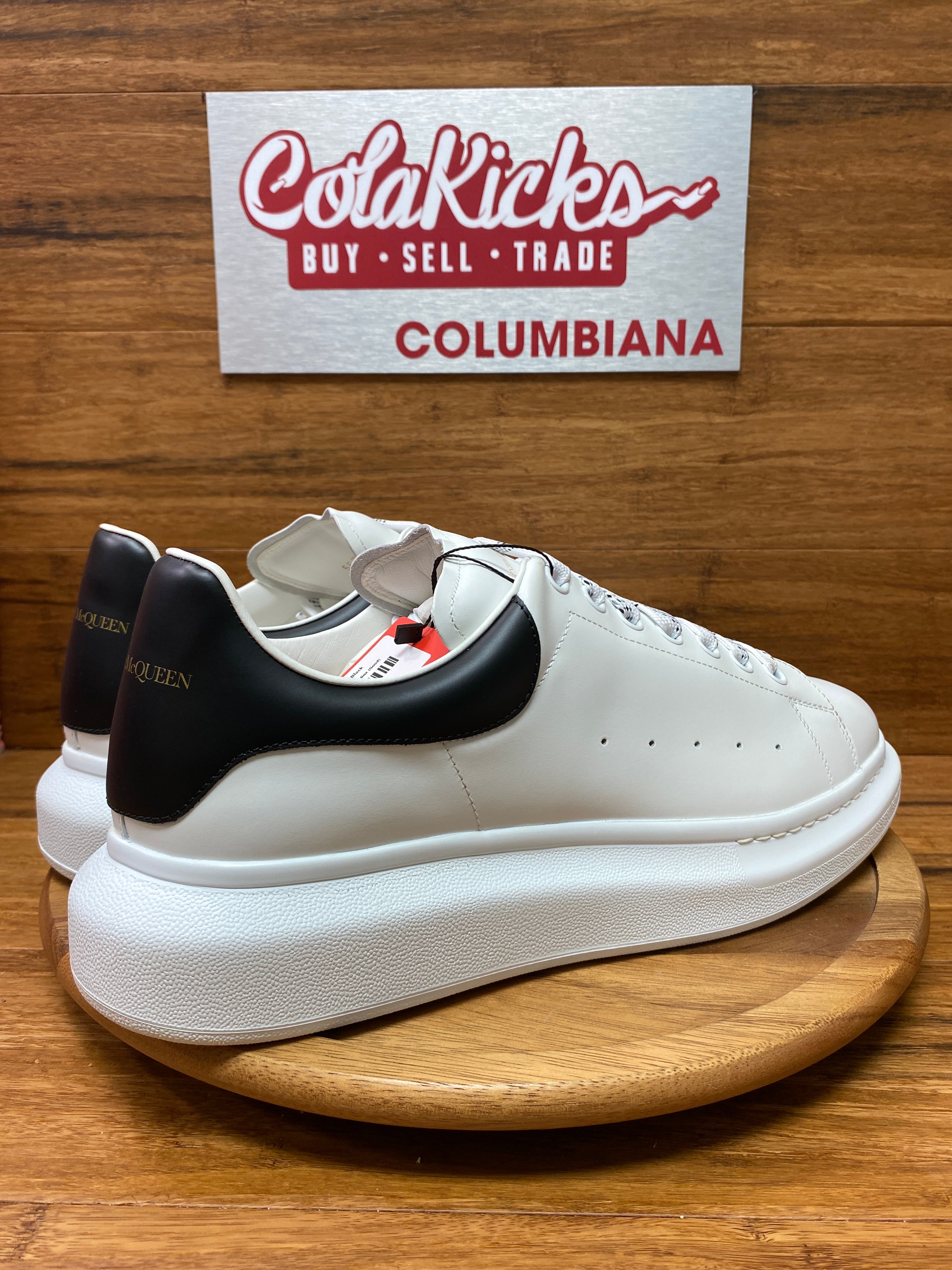 Alexander McQueen Oversized White Black