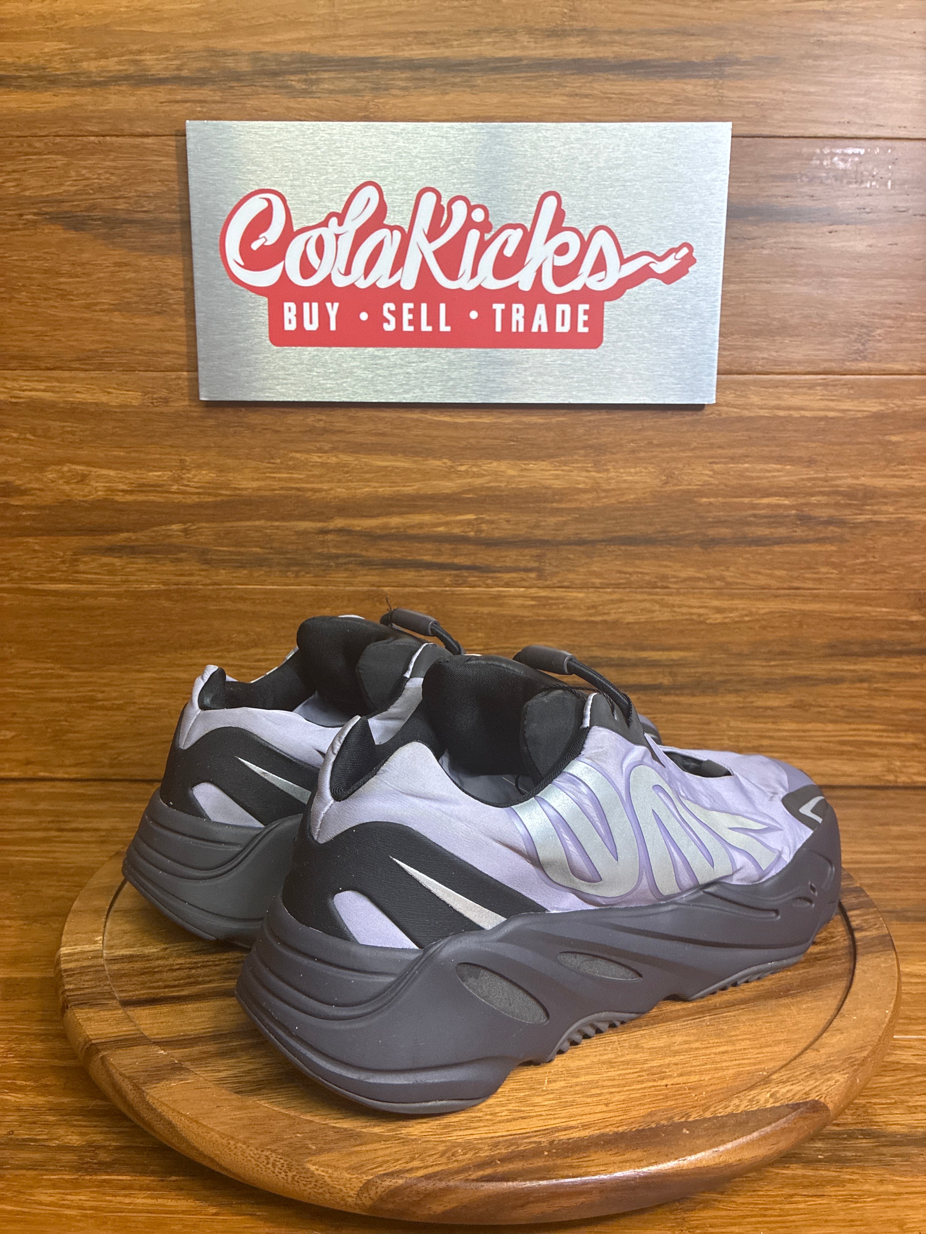 adidas Yeezy Boost 700 MNVN Geode