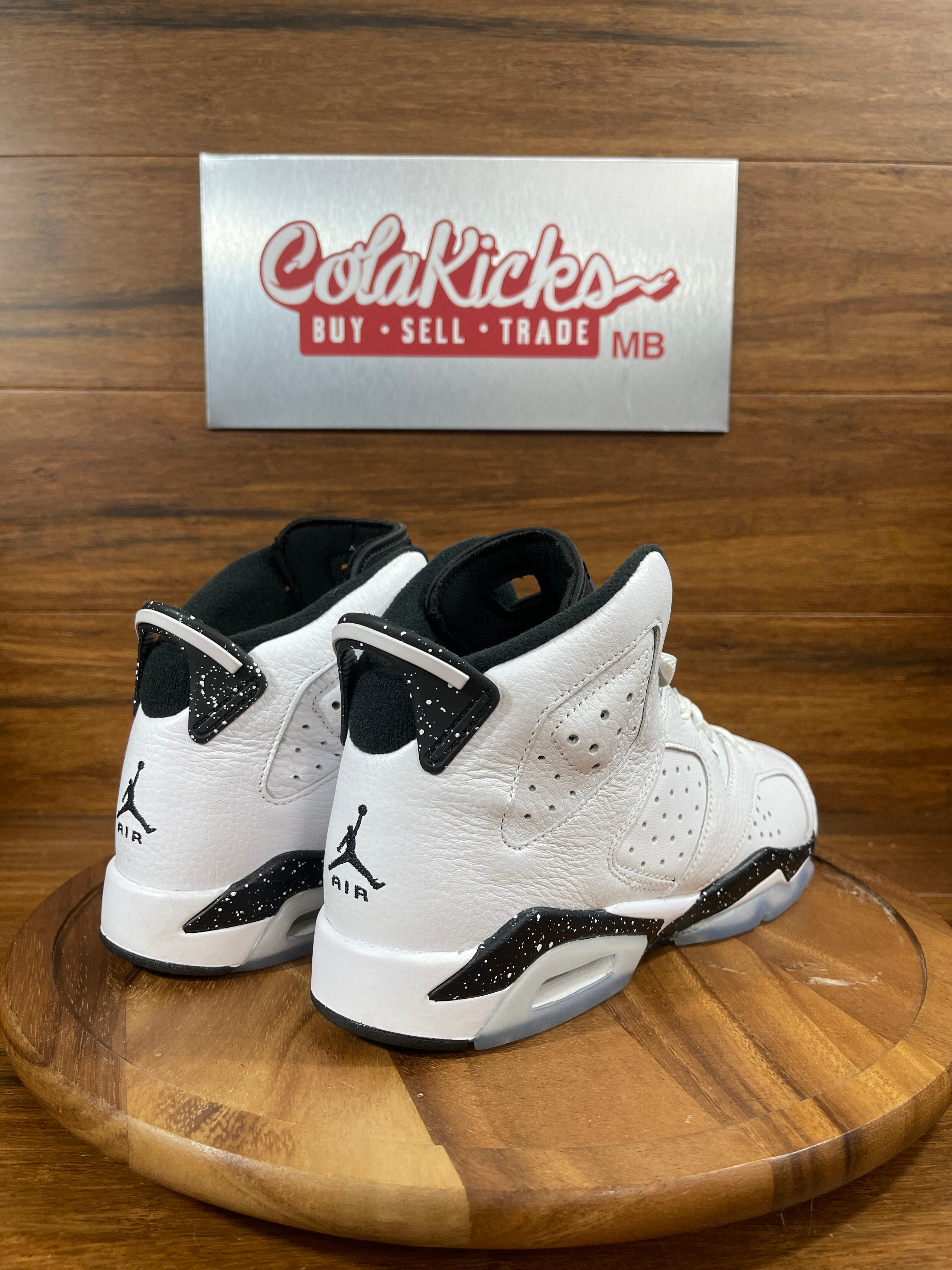 Jordan 6 Retro Reverse Oreo
