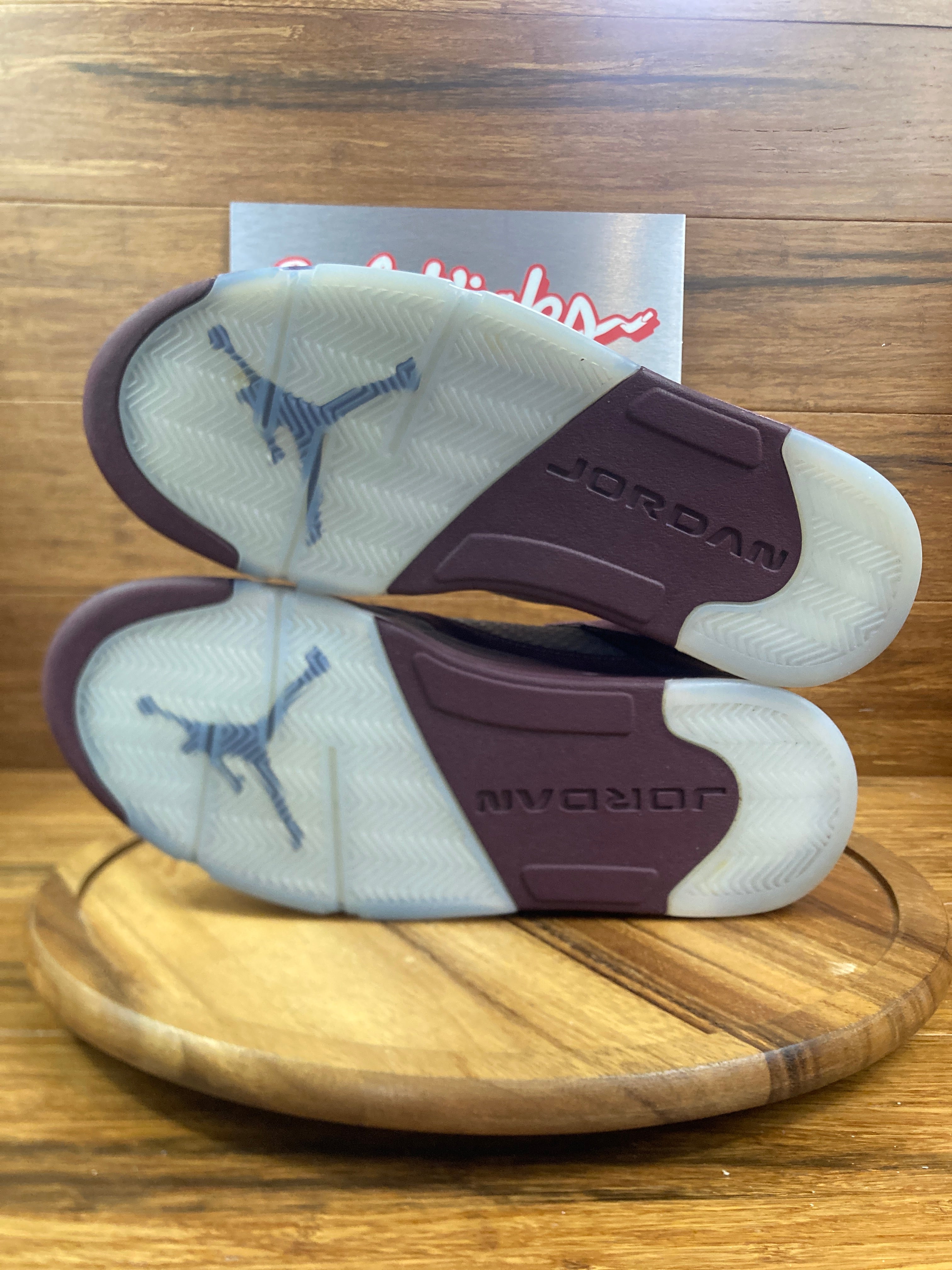 Jordan 5 Retro Burgundy (2023)