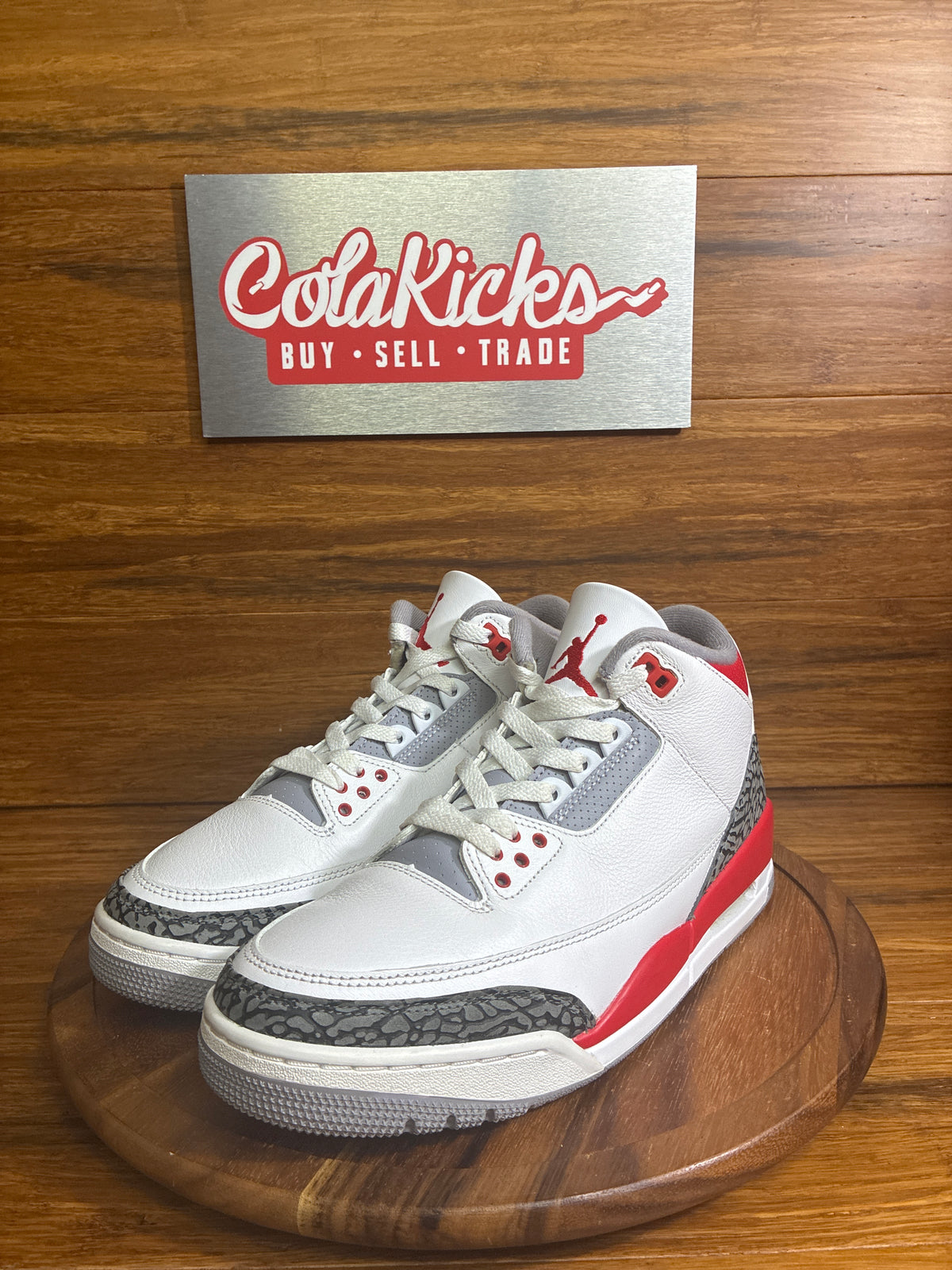 Jordan 3 Retro Fire Red (2022)