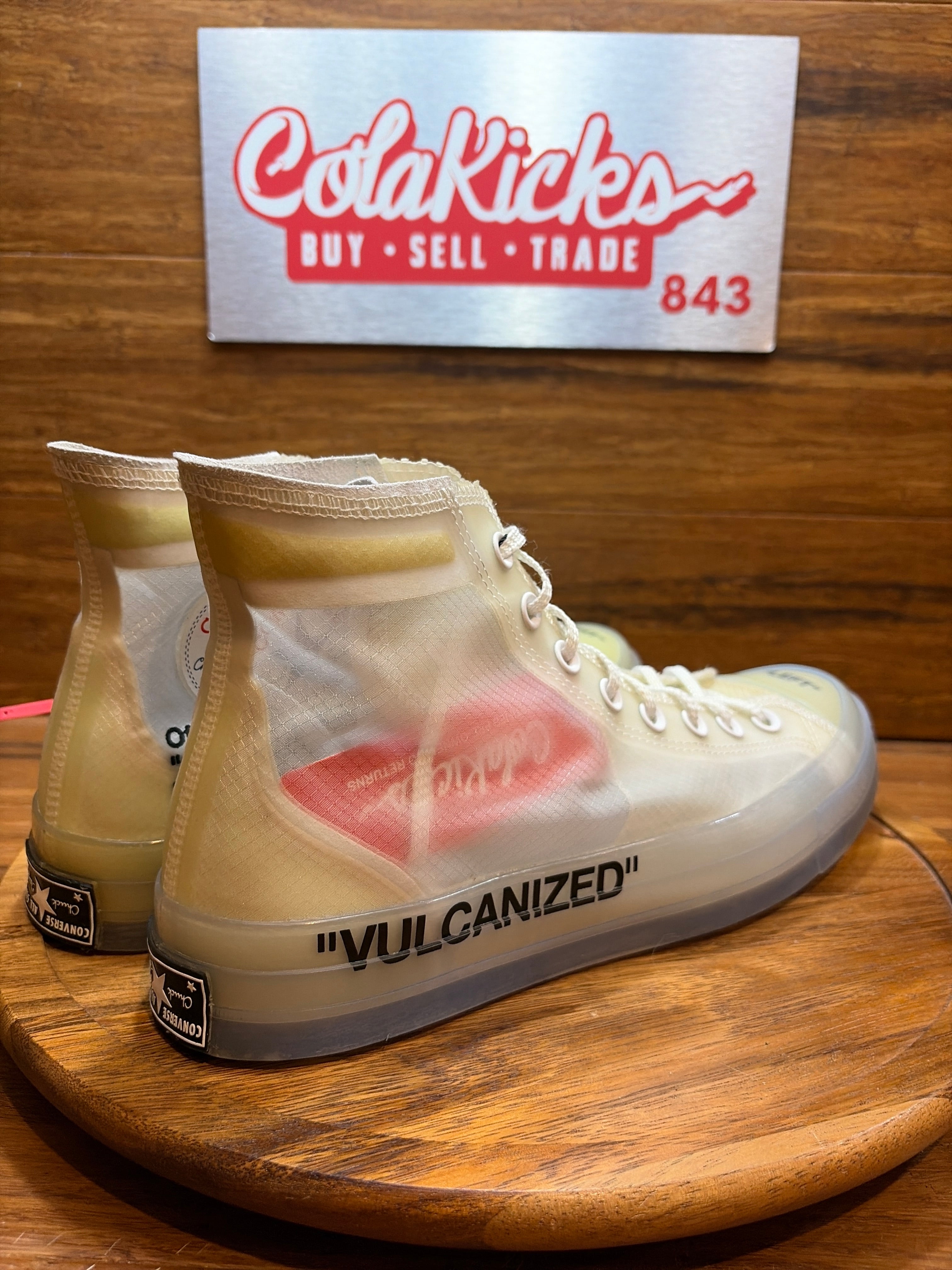 Converse Chuck Taylor All-Star Vulcanized Hi Off-White