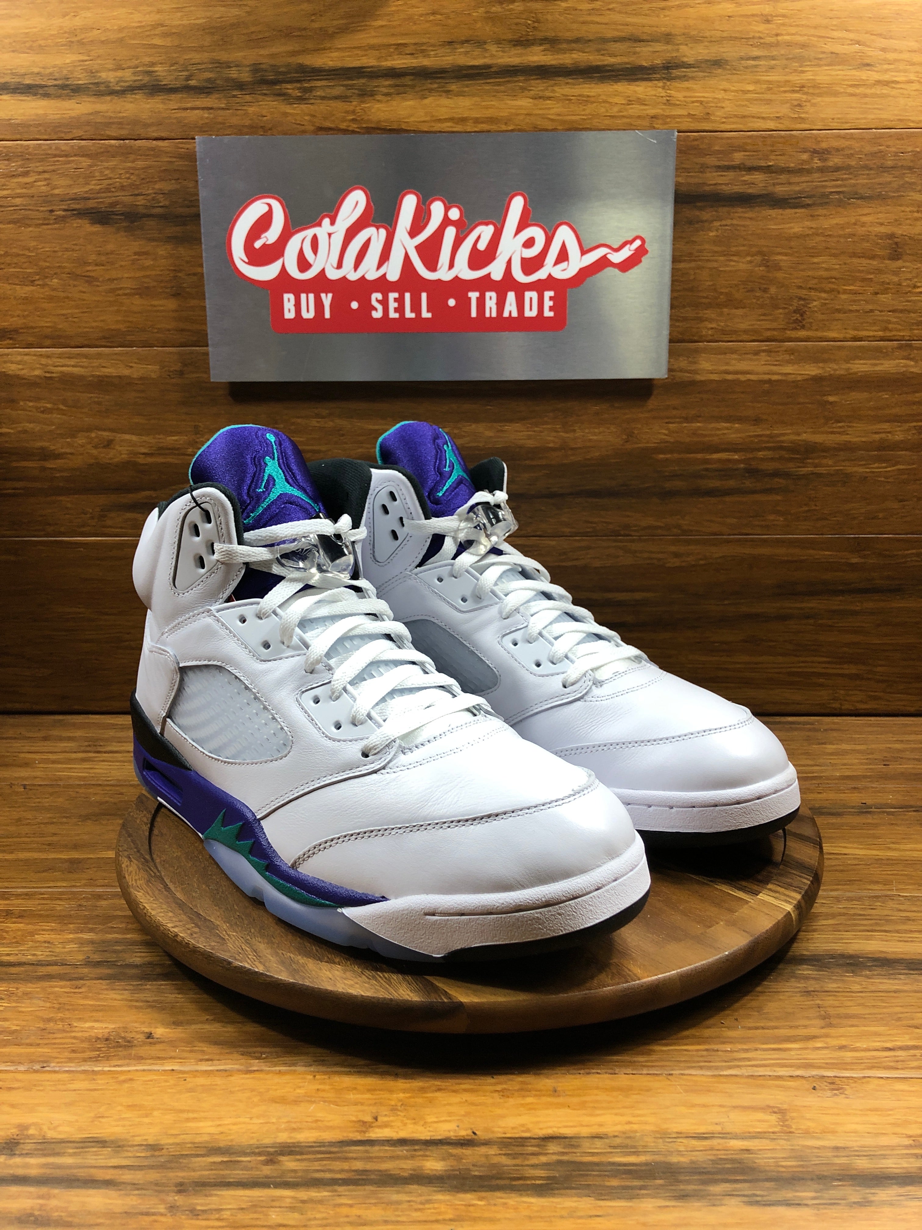 Jordan 5 Retro Grape (2025)