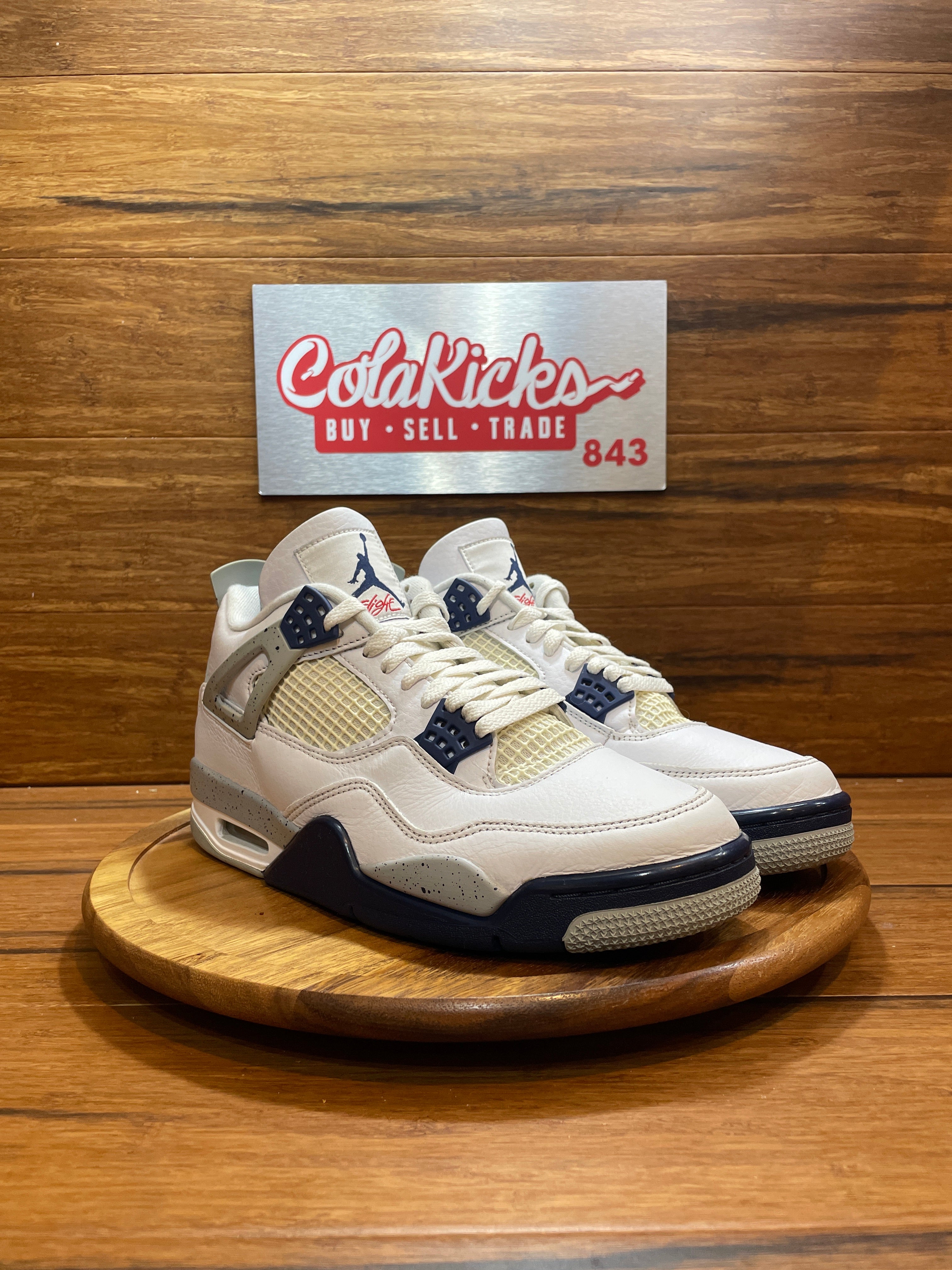 Jordan 4 Retro Midnight Navy