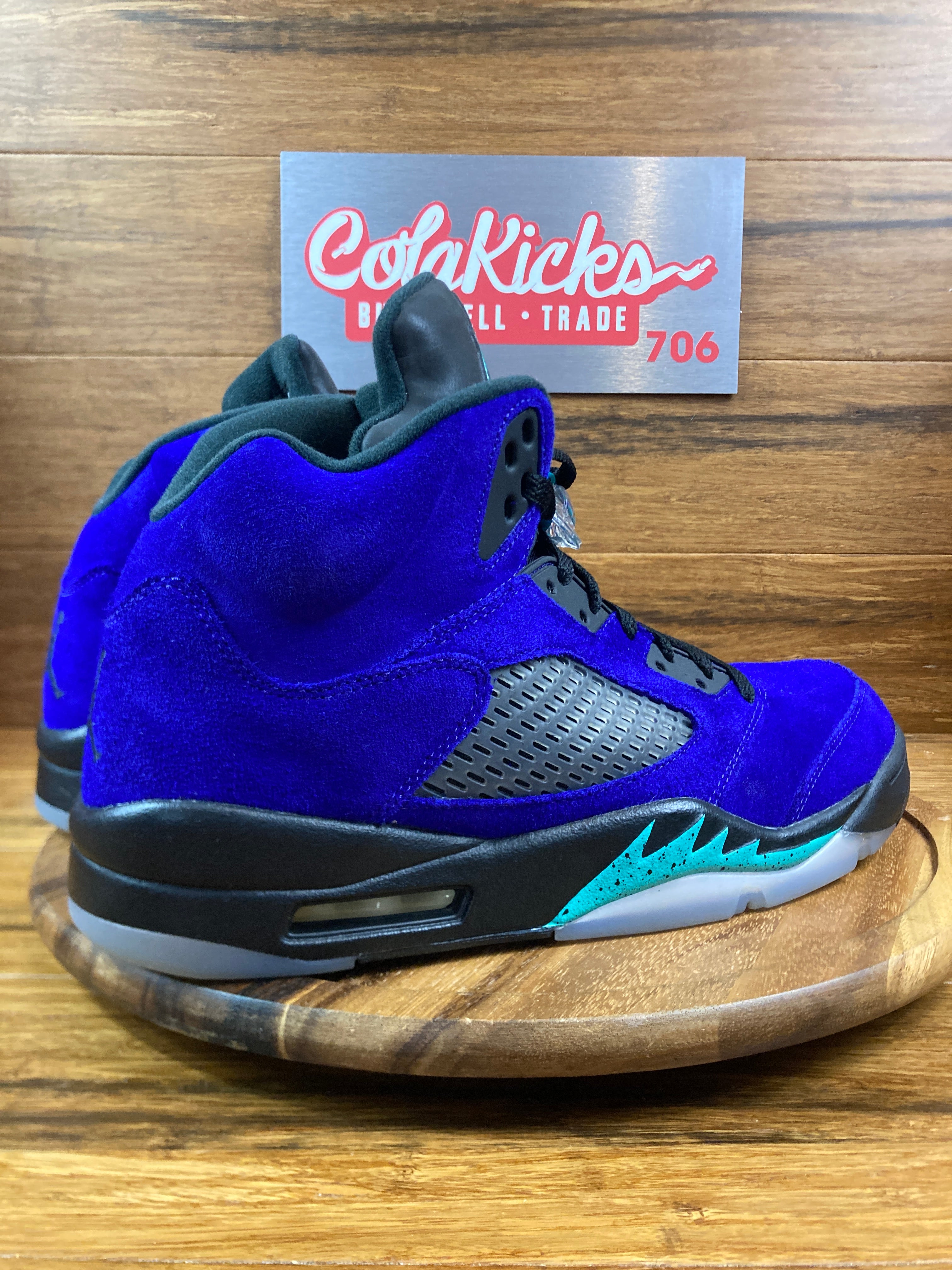 Jordan 5 Retro Alternate Grape