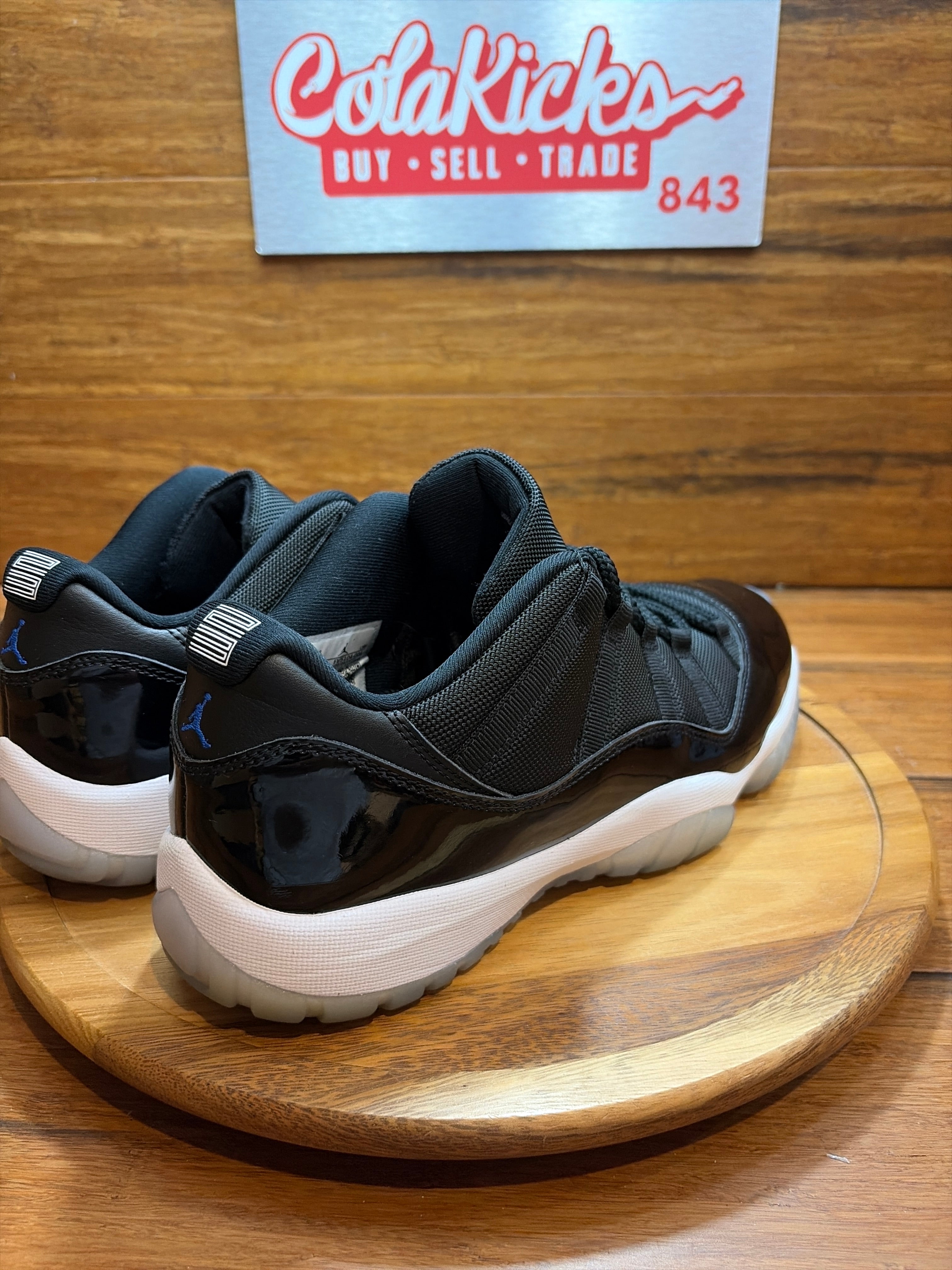 Jordan 11 Retro Low Space Jam