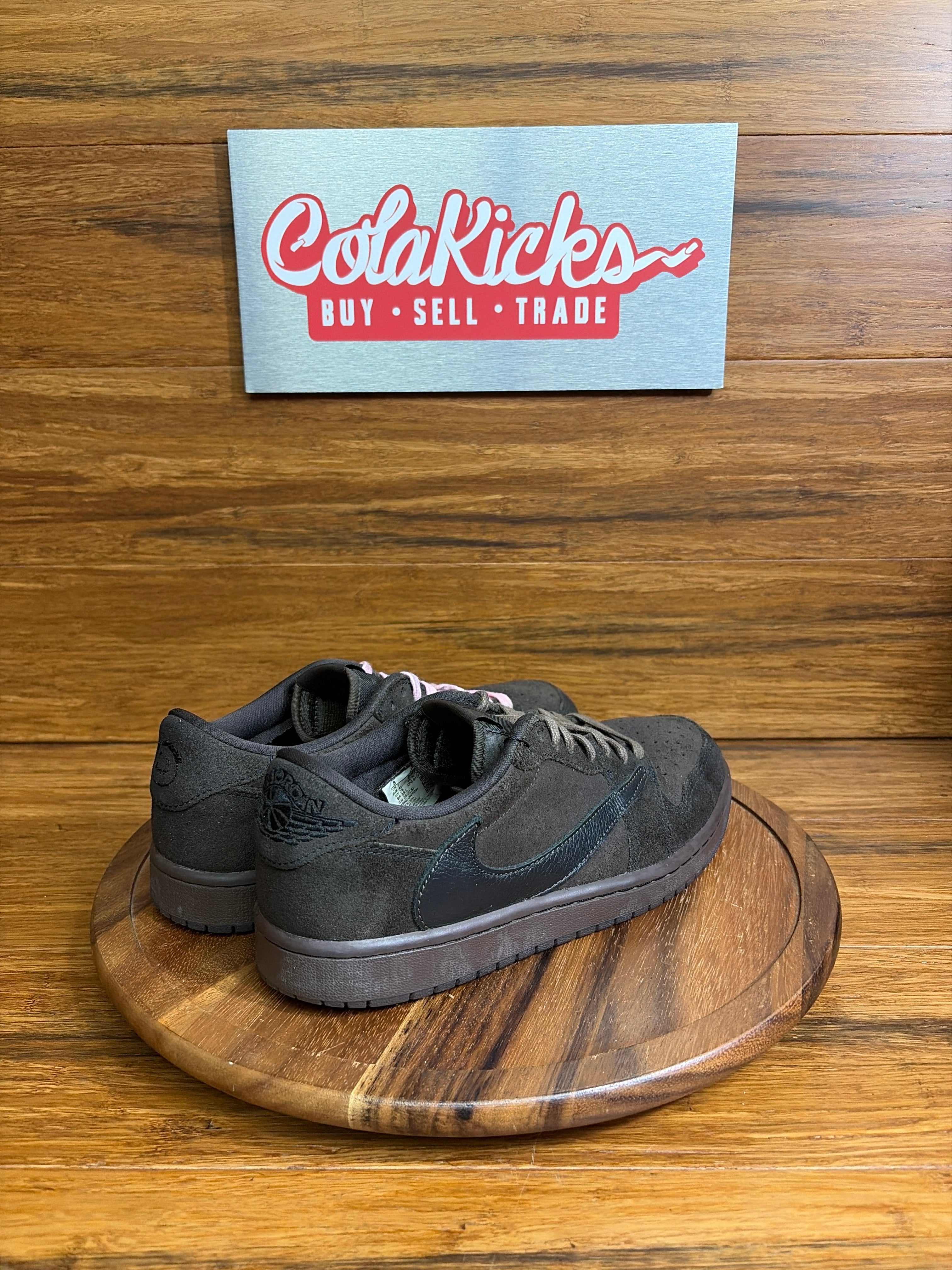 Jordan 1 Retro Low OG SP Travis Scott Velvet Brown