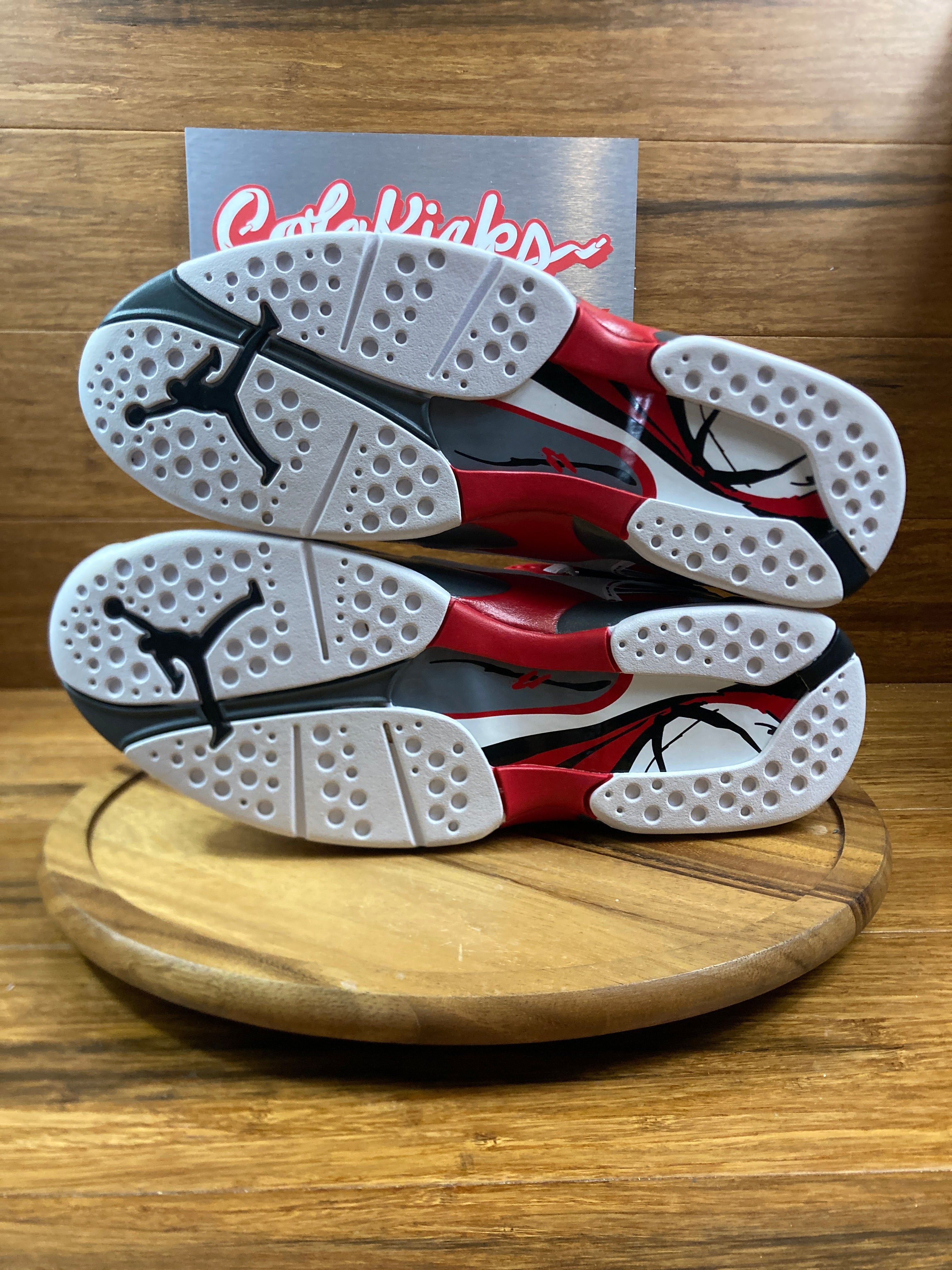 Jordan 8 Retro White True Red (2025)