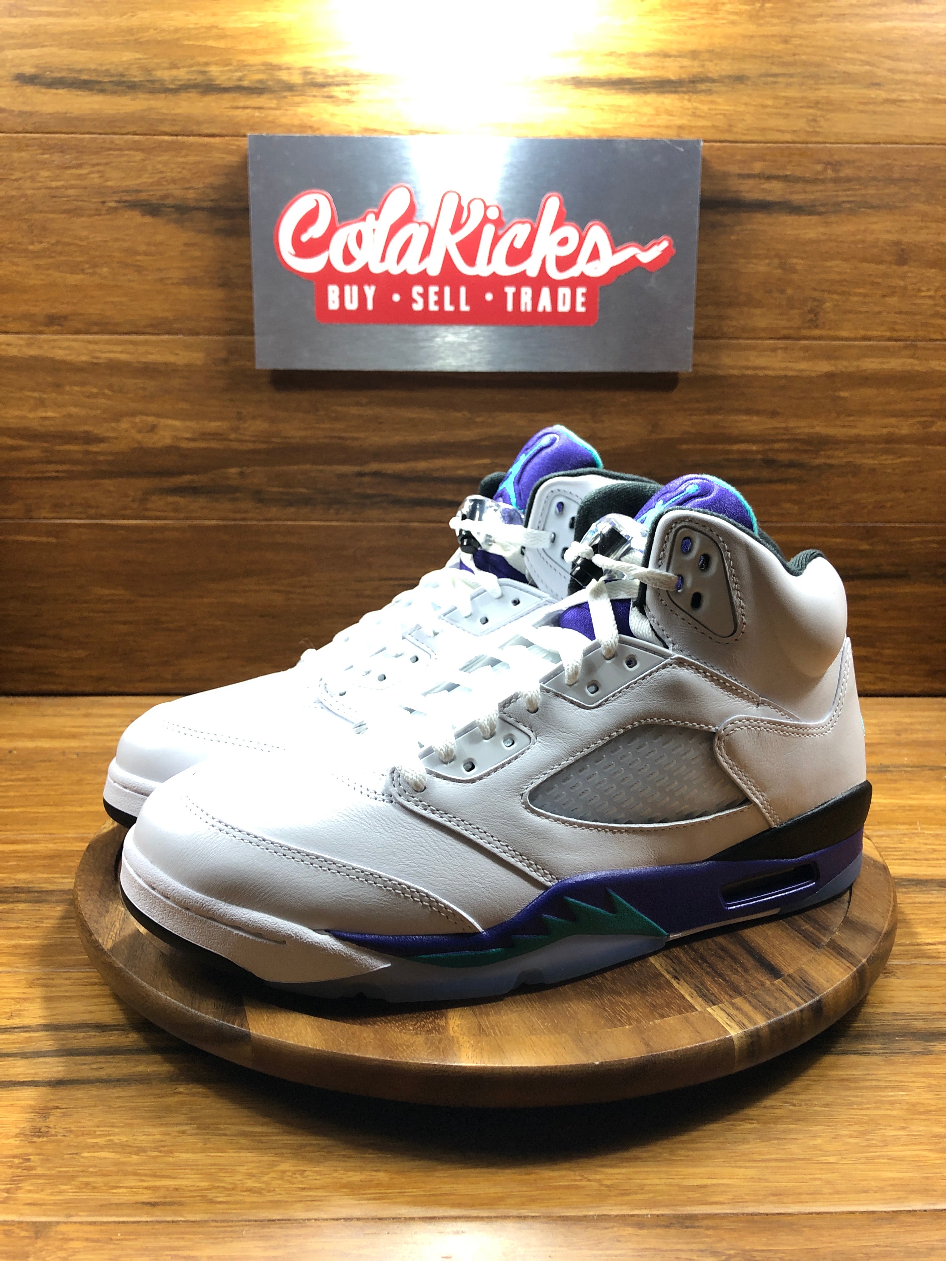 Jordan 5 Retro Grape (2025)