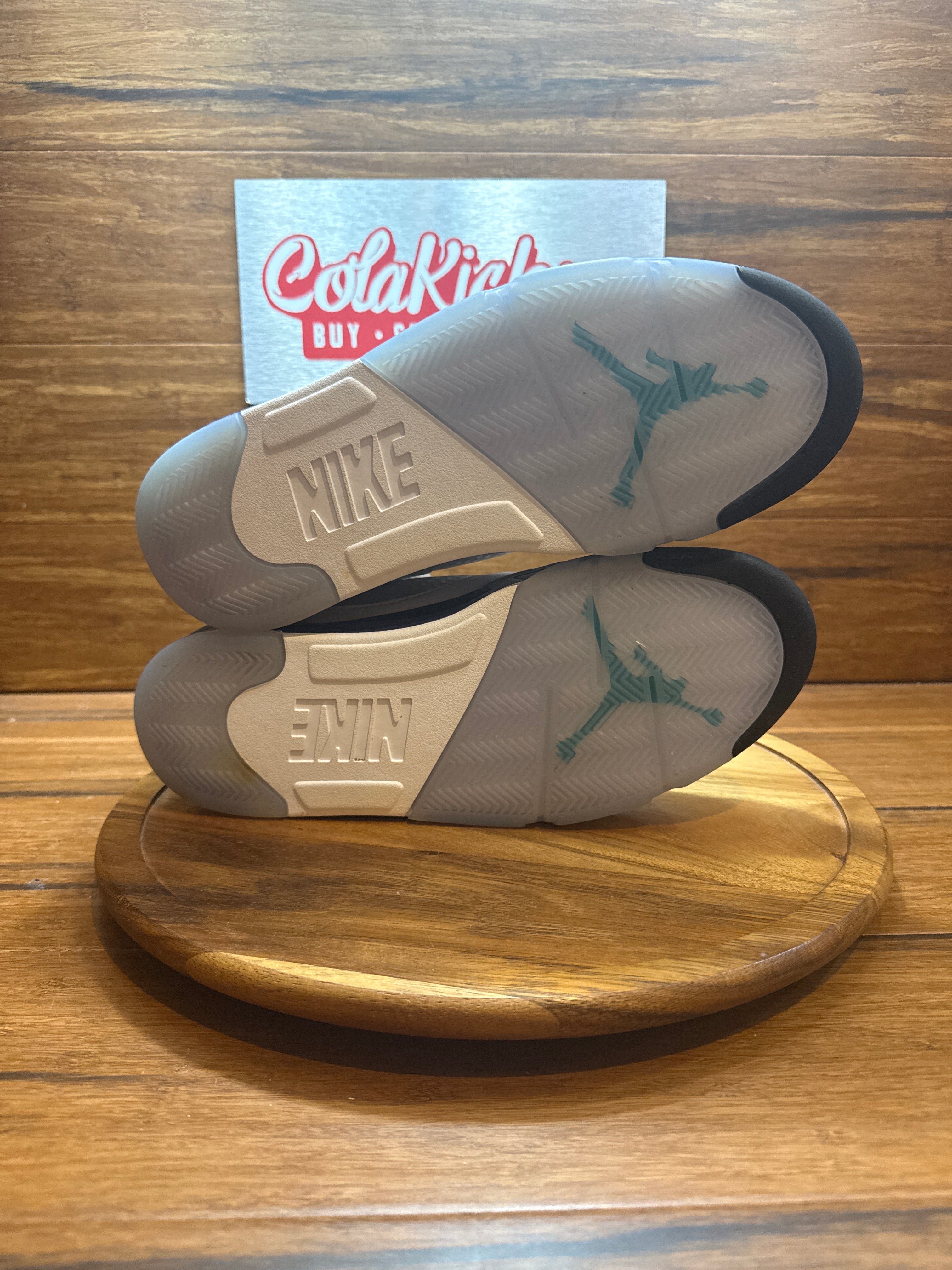 Jordan 5 Retro Grape (2025)