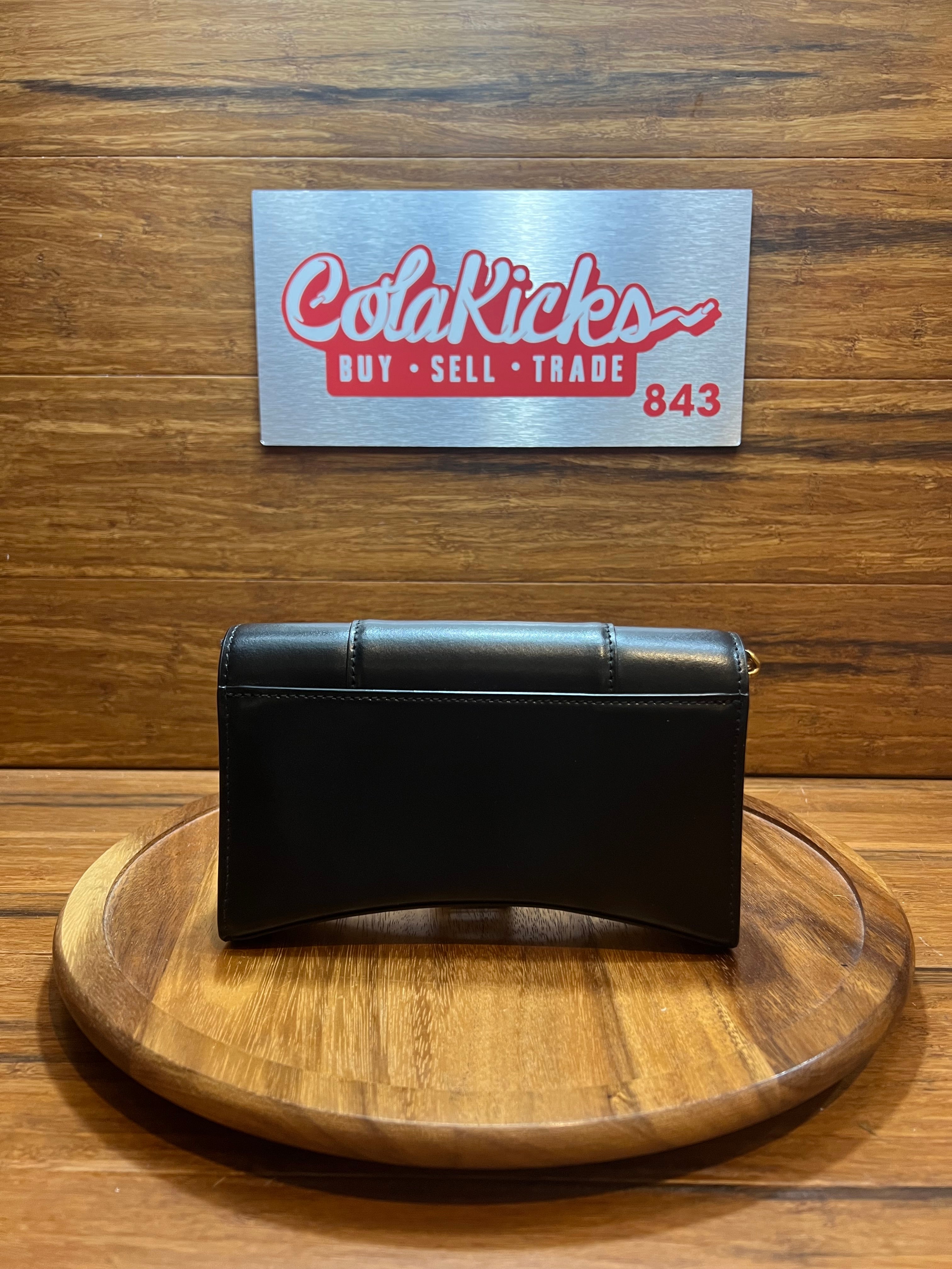 Balenciaga Hourglass Wallet On Chain Black