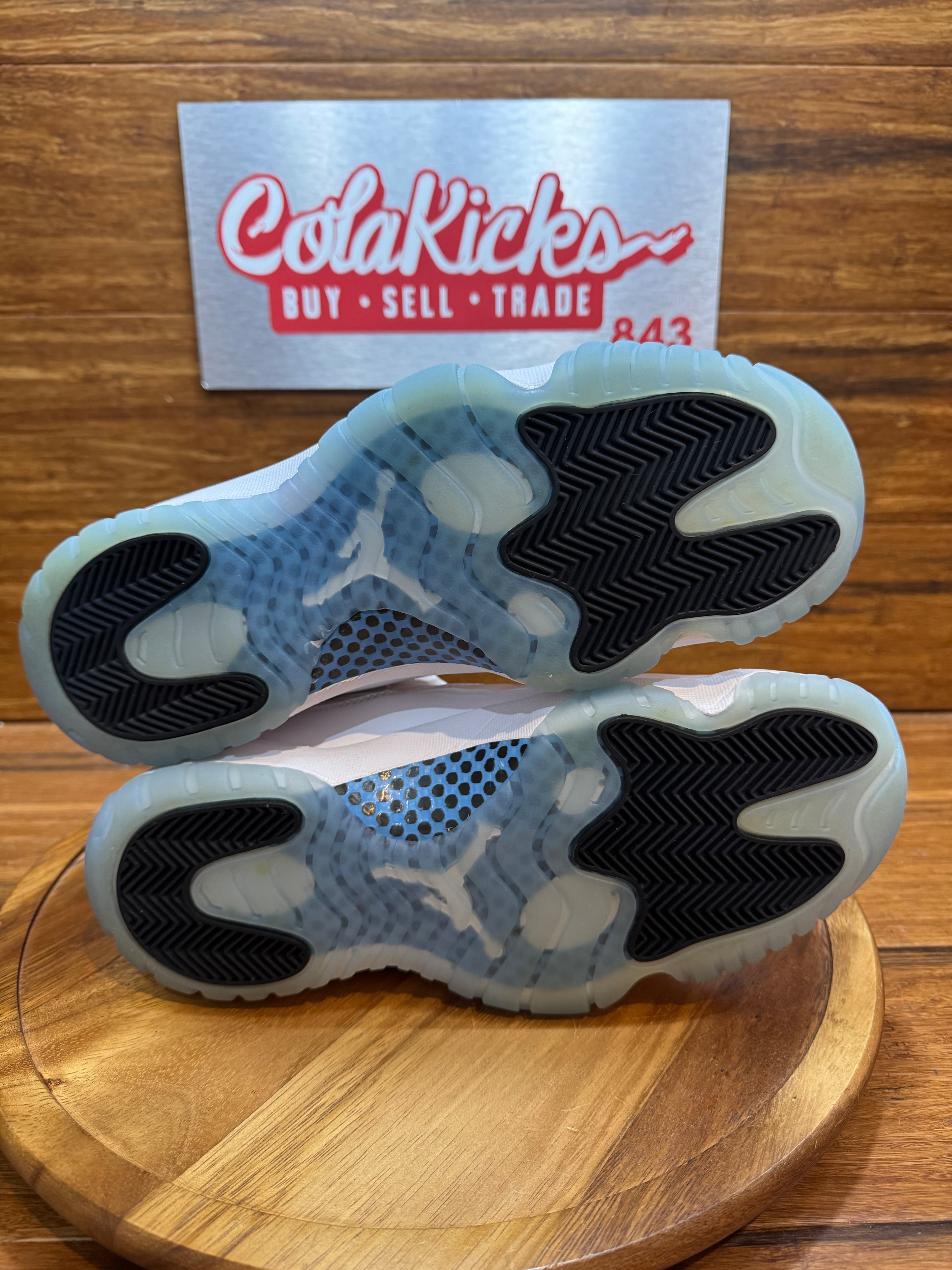 Jordan 11 Retro Legend Blue (2024)