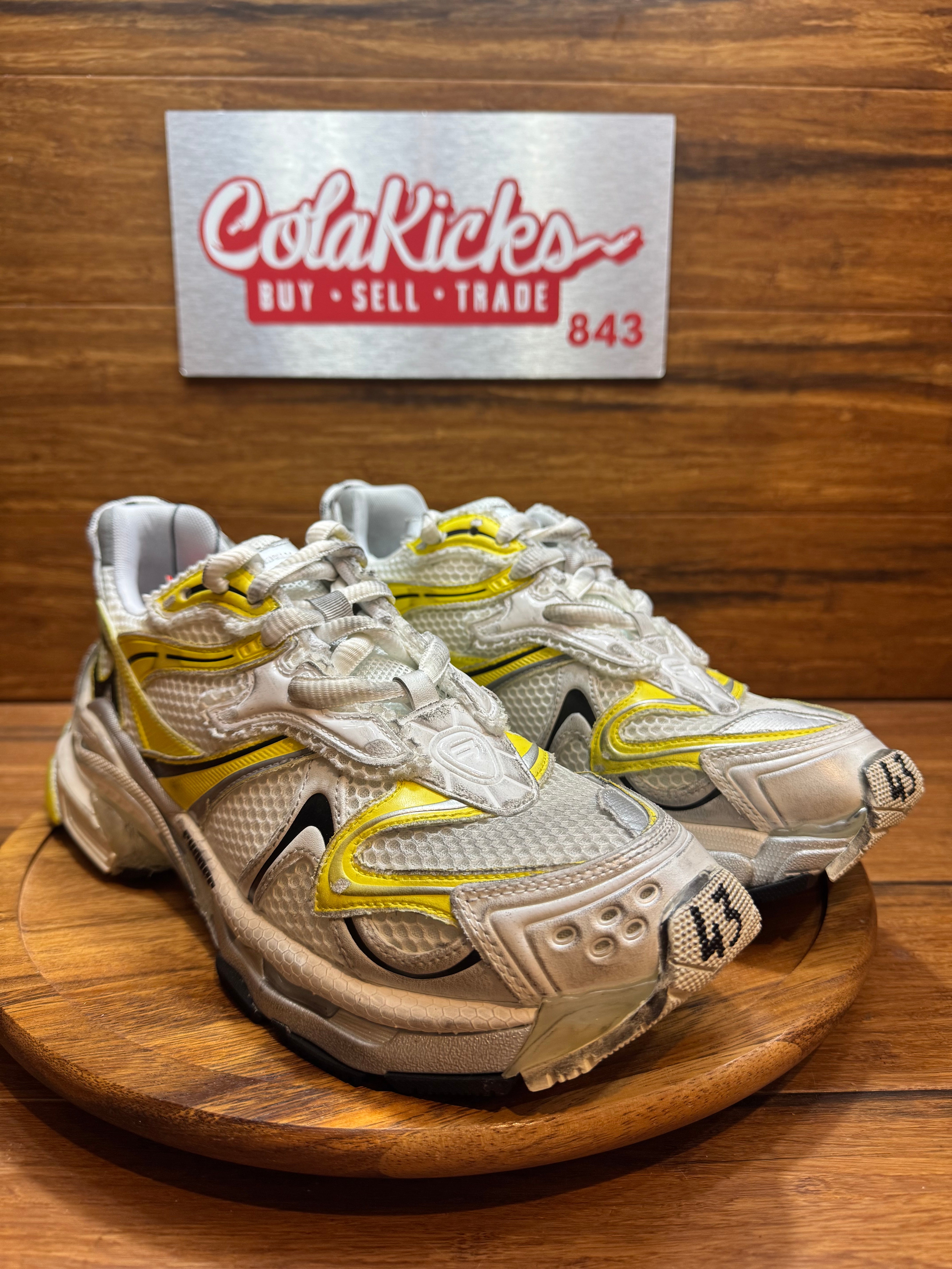 BALENCIAGA RUNNER 2.0 SNEAKER