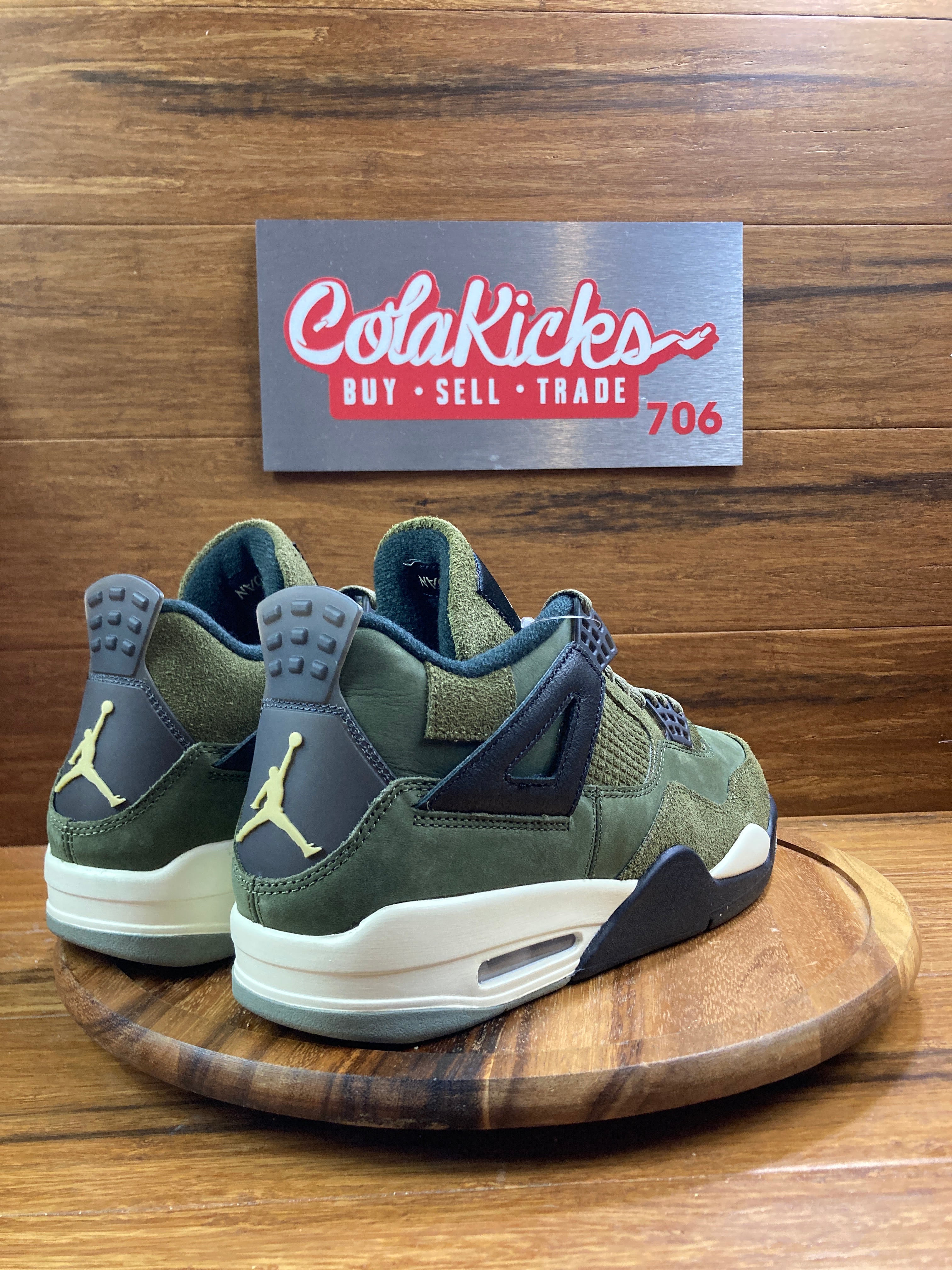 Jordan 4 Retro SE Craft Medium Olive