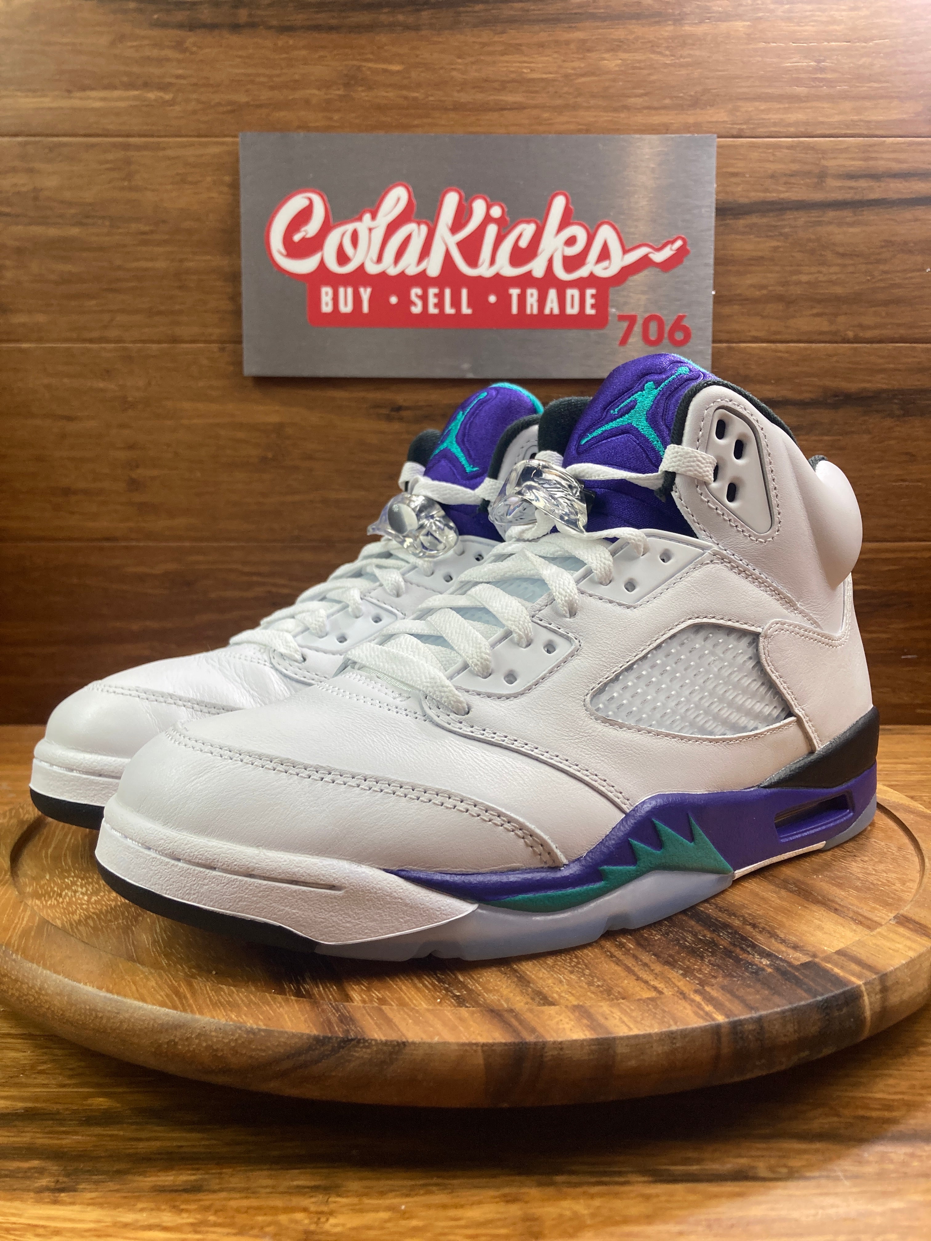 Jordan 5 Retro Grape (2025)