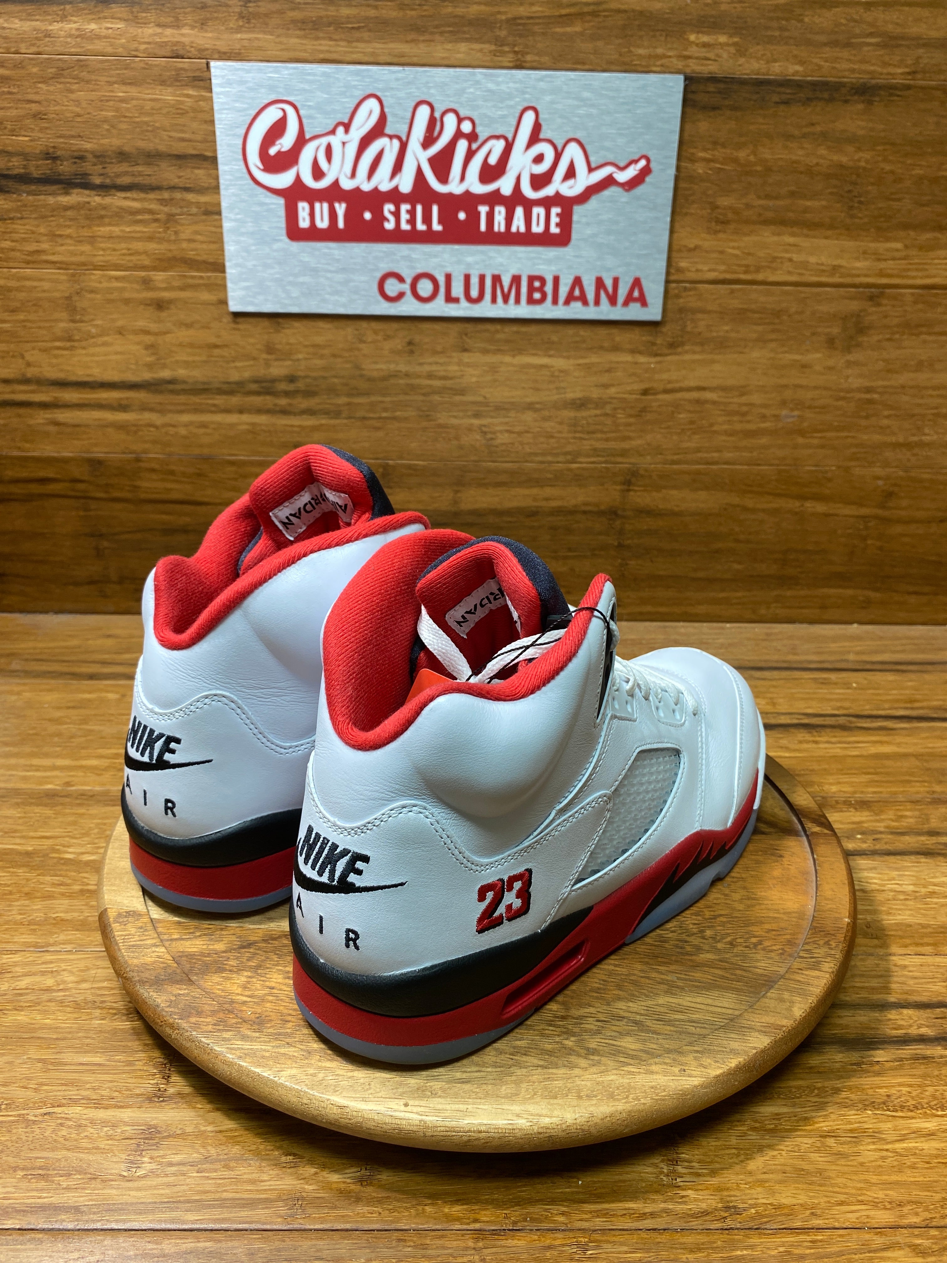 Jordan 5 Retro Fire Red Black Tongue (2025)