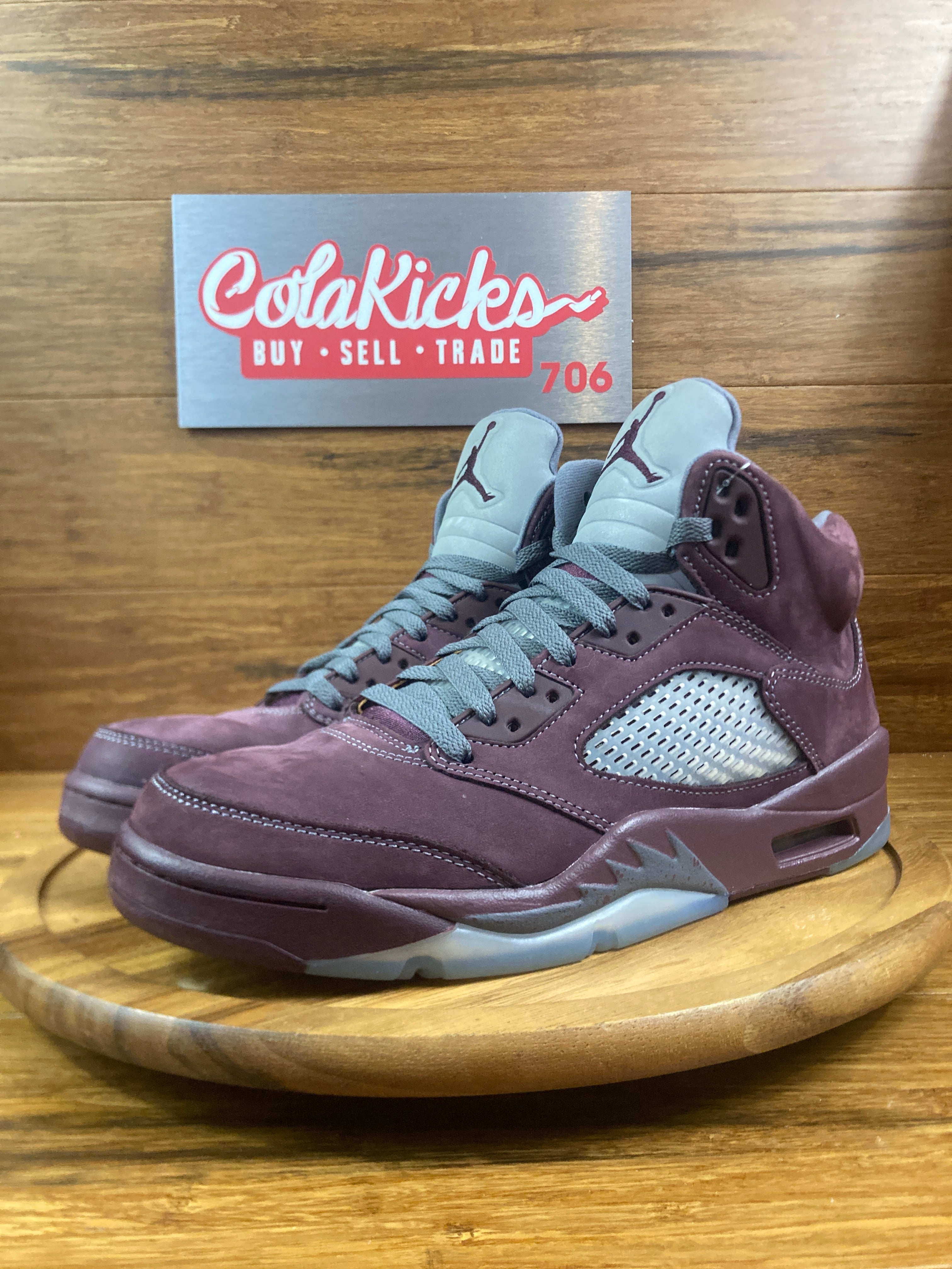 Jordan 5 Retro Burgundy (2023)