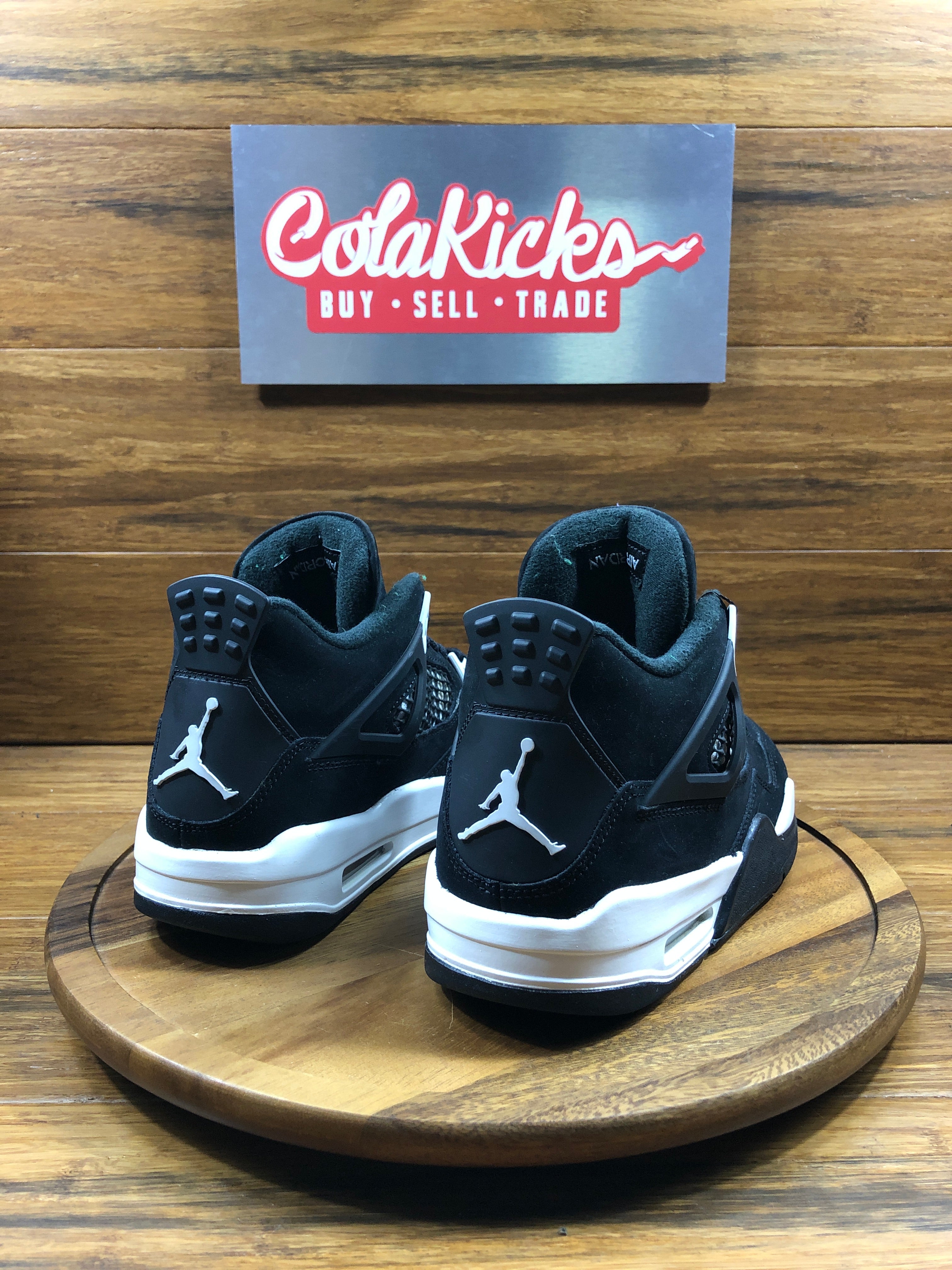 Jordan 4 Retro White Thunder (GS)