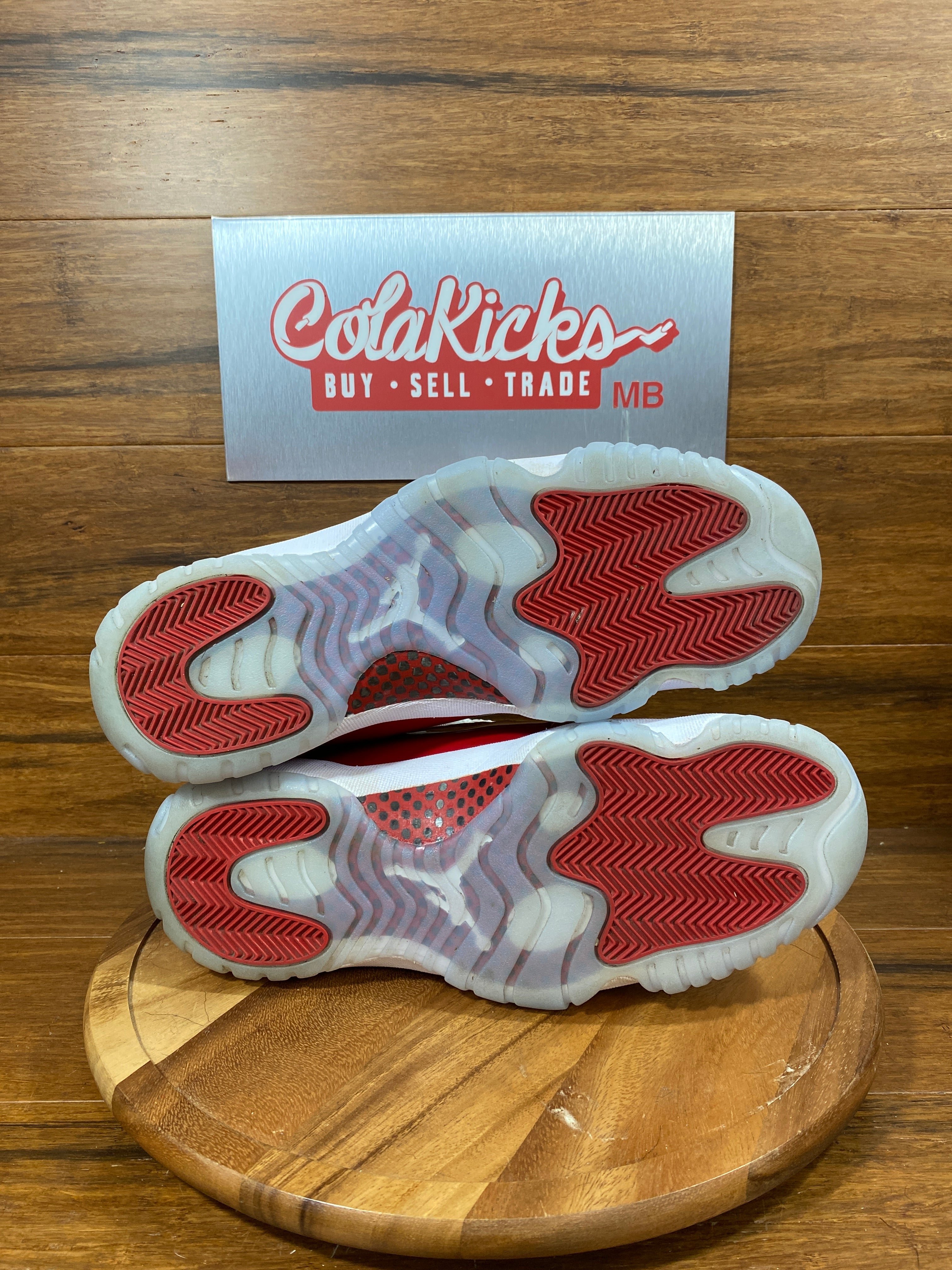 Jordan 11 Retro Cherry (2022)