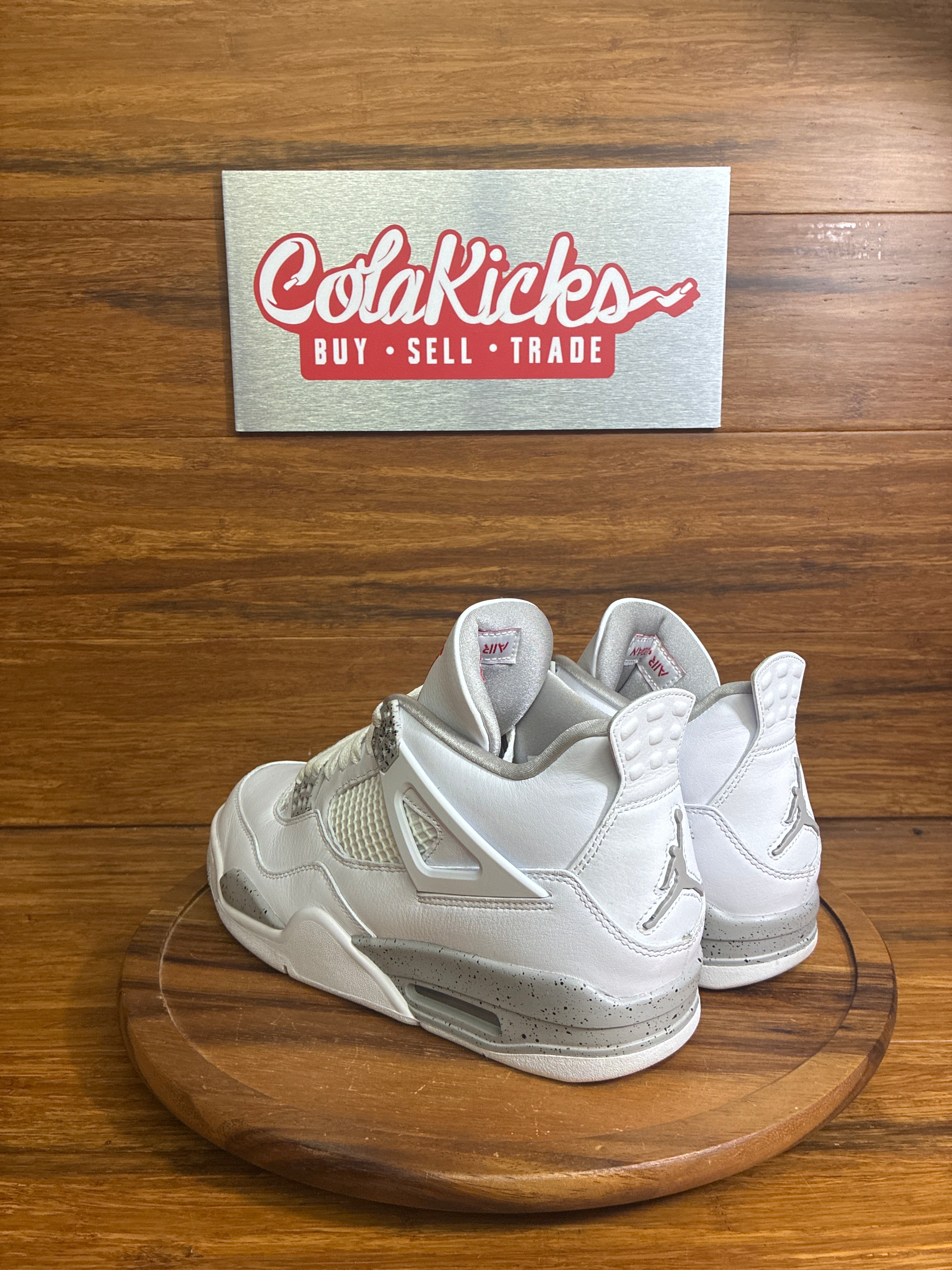 Jordan 4 Retro White Oreo (2021)