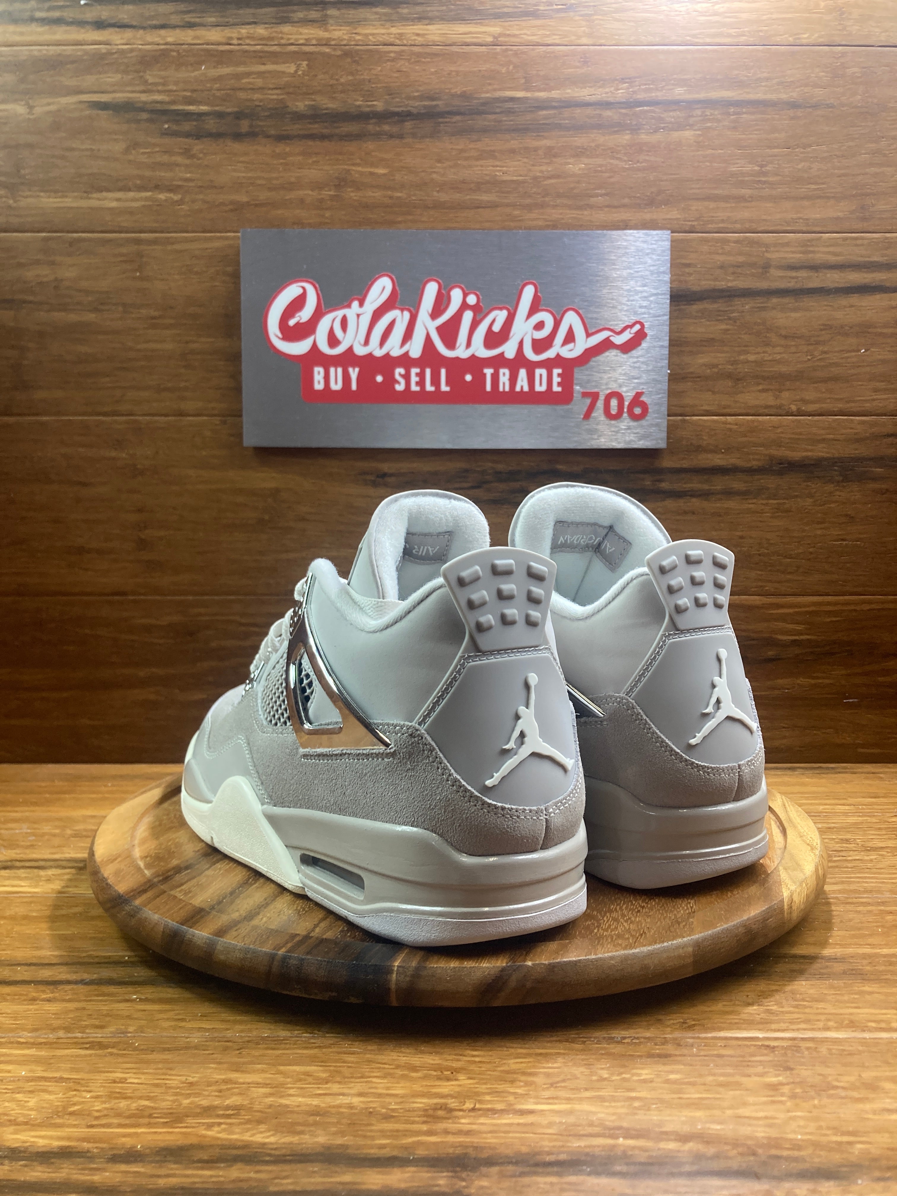 Jordan 4 Retro Frozen Moments (Women's)