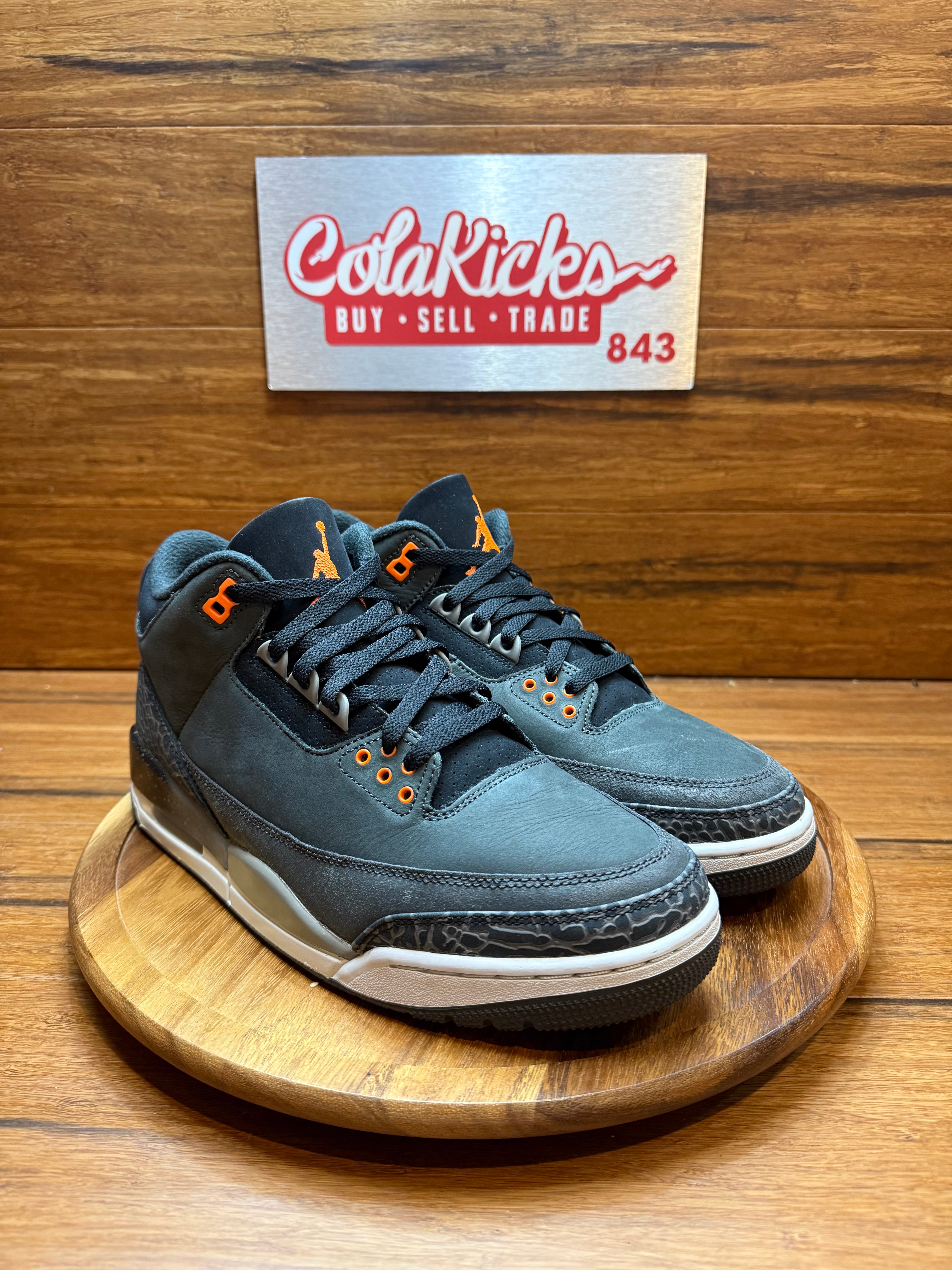 Jordan 3 Retro Fear Pack (2023)