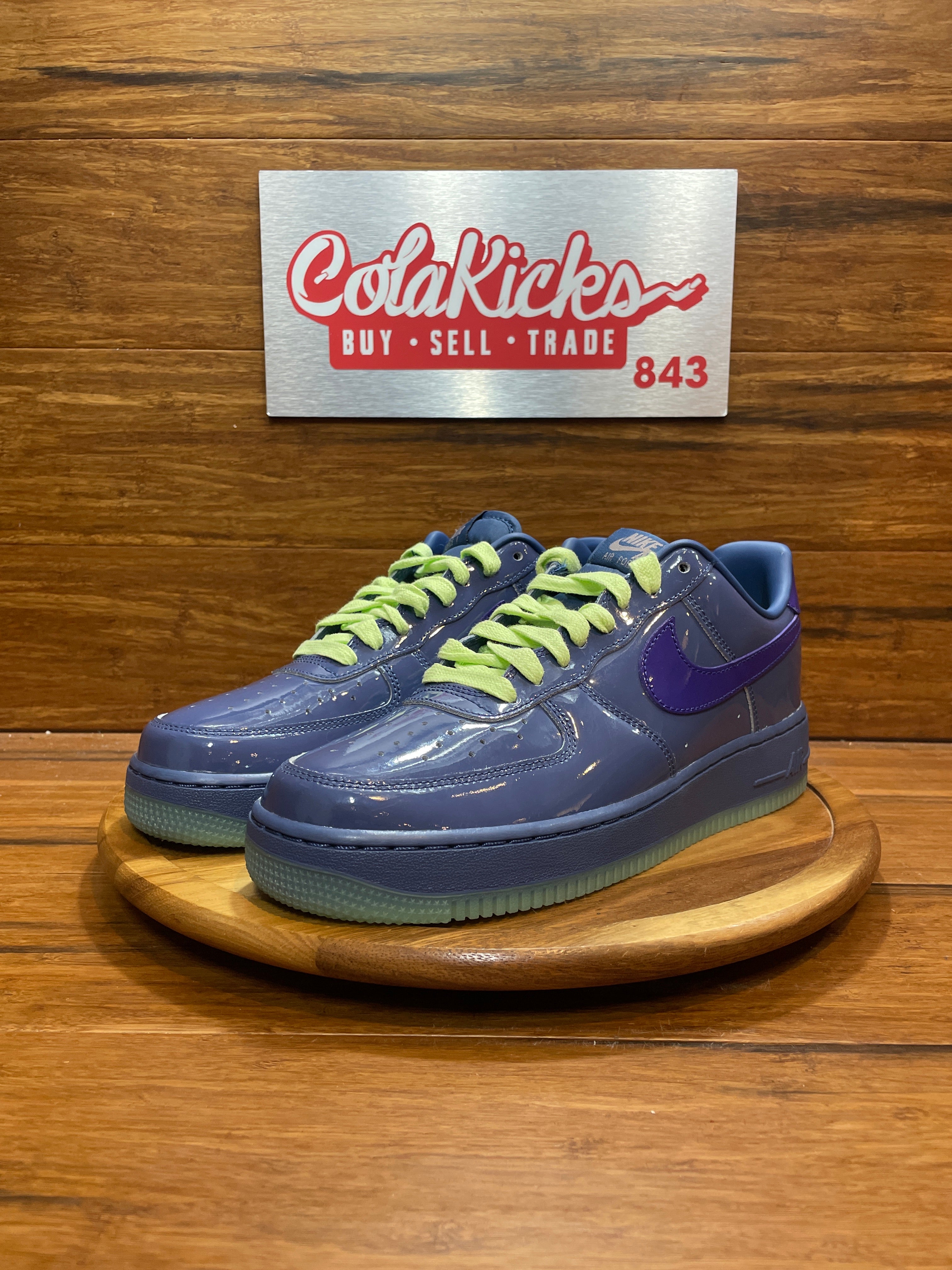Nike Air Force 1 Low Patent Leather Mystic Navy Grape Ice